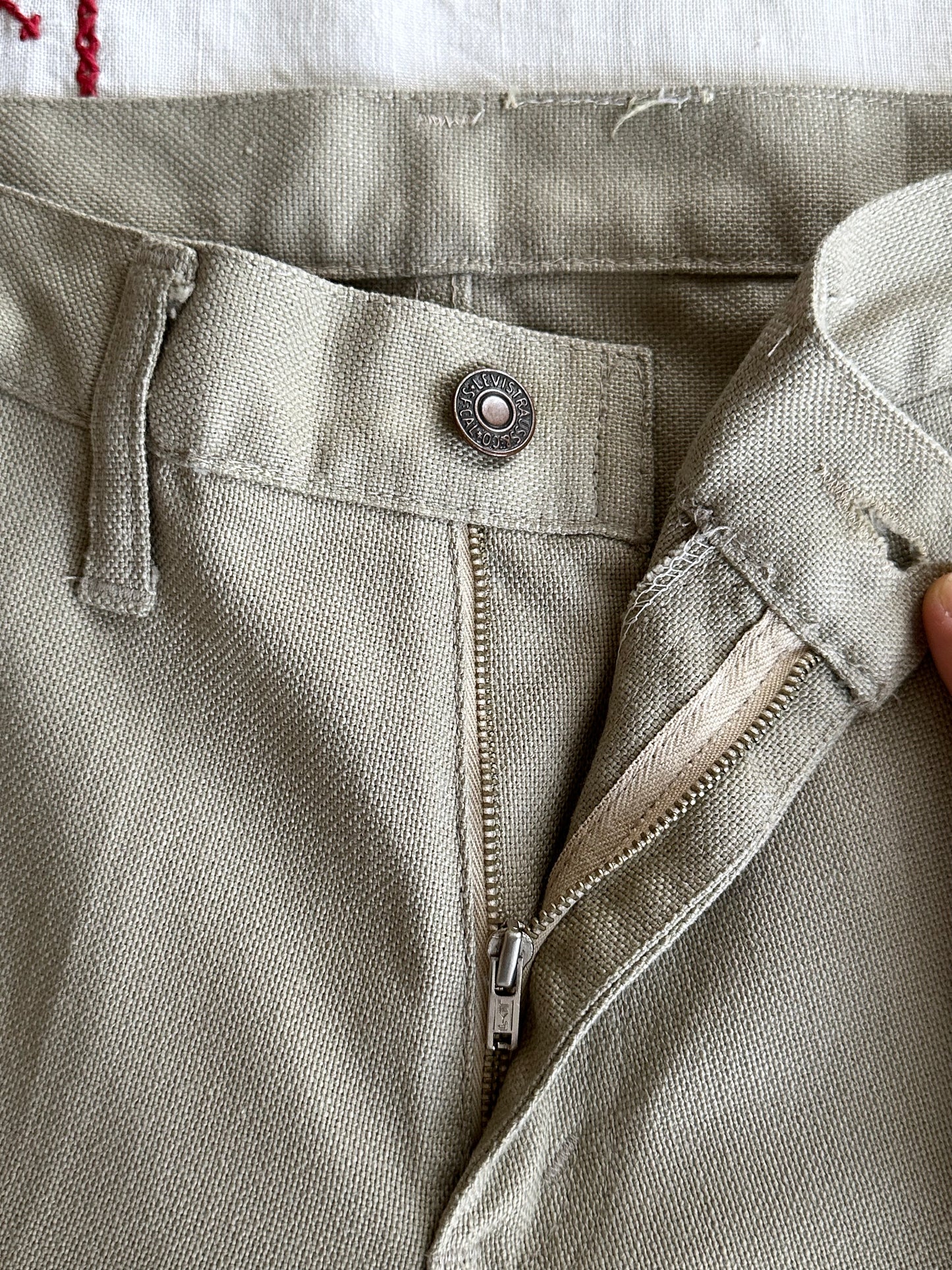 Levi's sta-prest W26