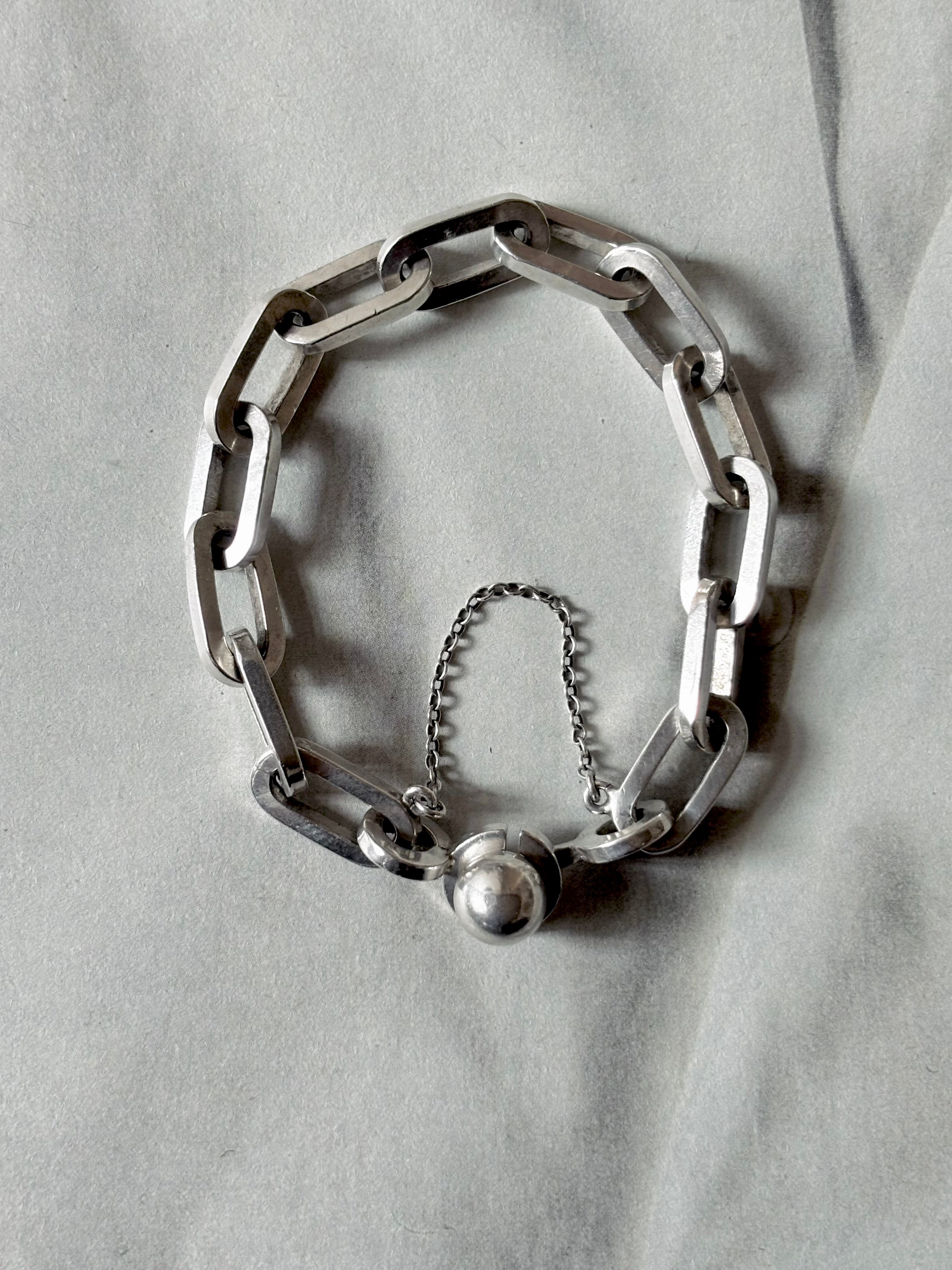 Gaëtan de Percin oval planet bracelet – TOTO