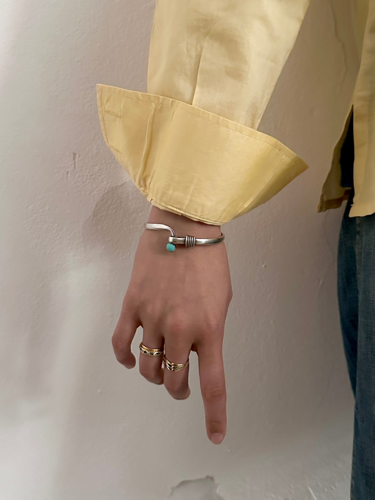 Mexico 925 turquoise hooked bangle