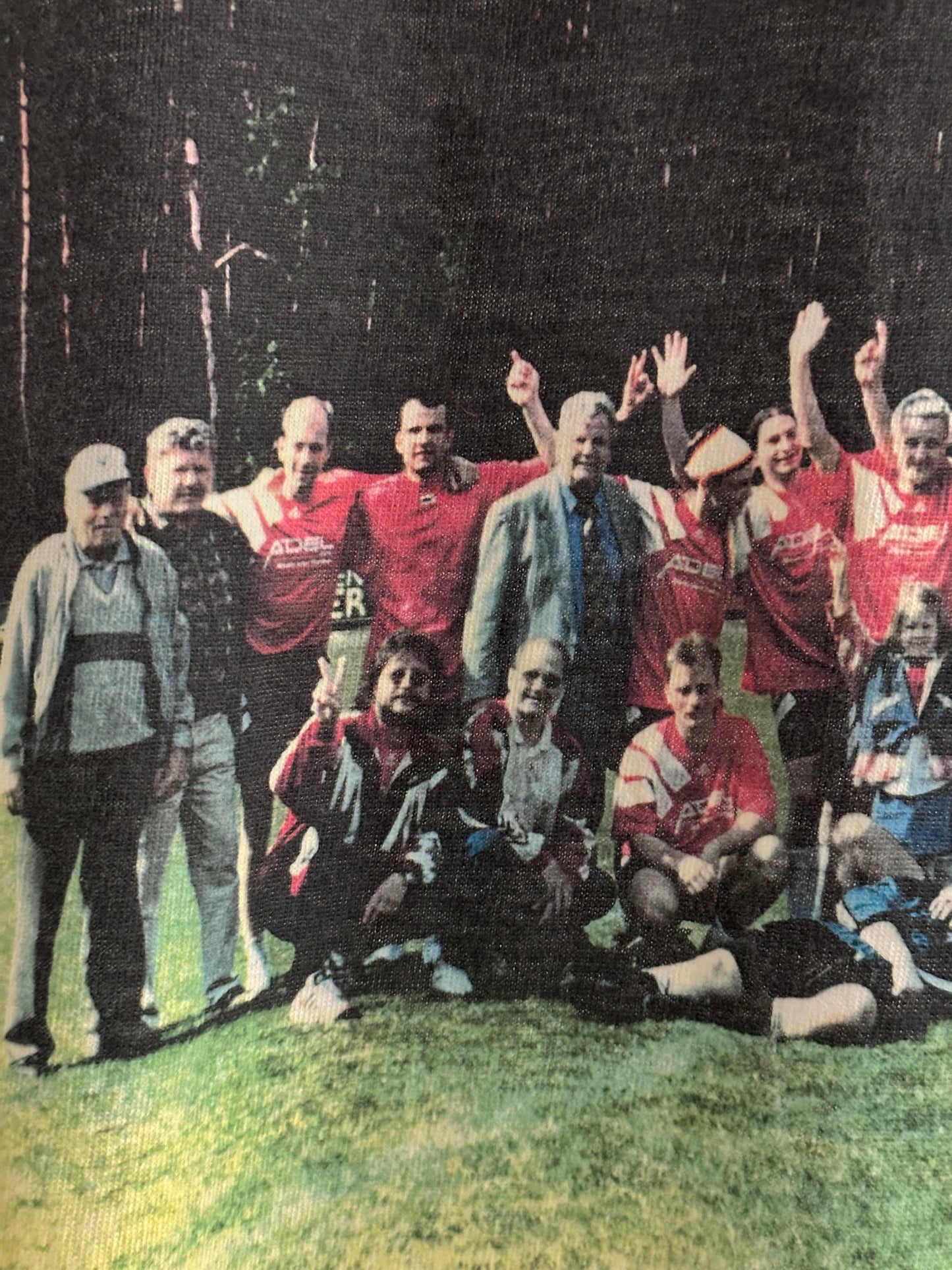 1997 Football tee - L