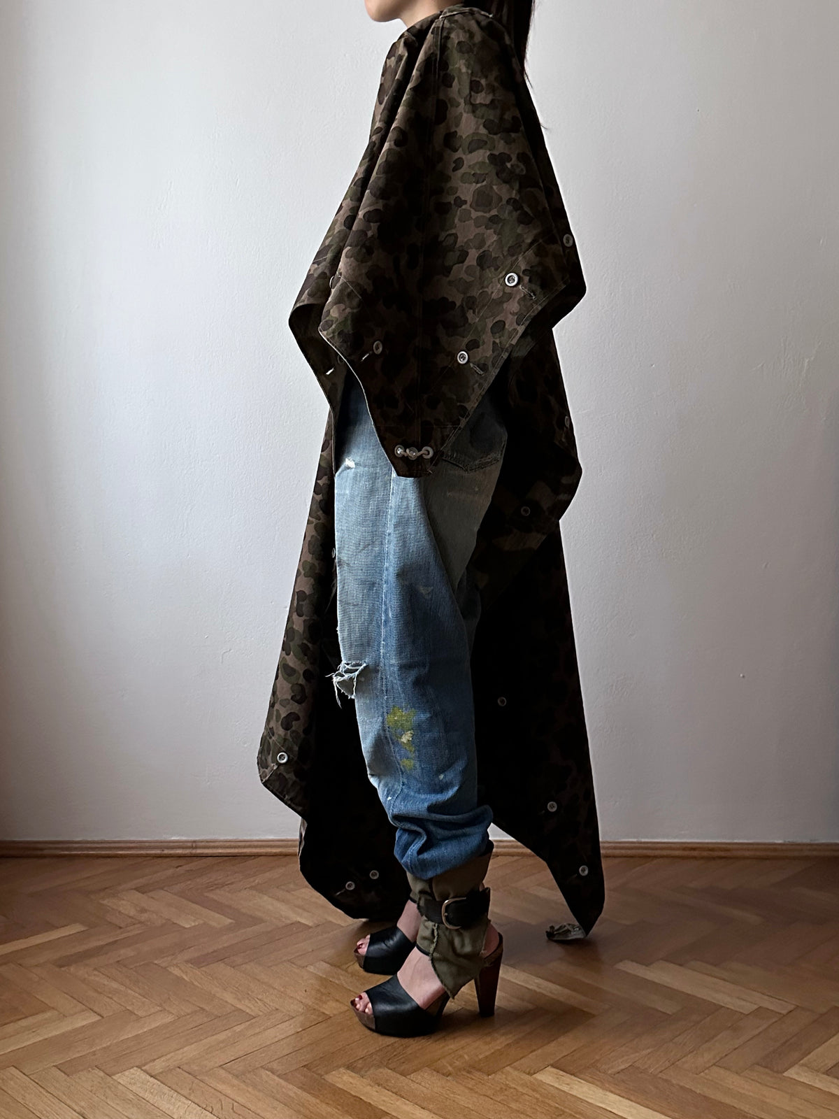1960's Australian Army Reversible Tent Sheet 60年代 オーストラリア軍 テント生地 Vintage Military Toto Praha Prague プラハ 古着屋 古着 Vintage store ミリタリー ユーロ 古着 ヨーロッパ古着 ユーロミリタリー ヨーロッパミリタリー