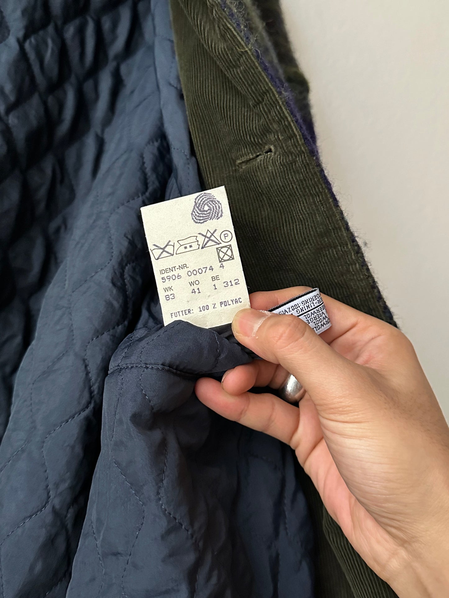 1980's Hugo Boss Chore Jacket ボス Toto Praha Vintage clothing store プラハ 古着屋 Antique shop ヴィンテージ カバーオール ウール Wool Rare レアヒューゴボス ユーロ古着 ヨーロッパ古着 ユーロヴィンテージ Prague totototip