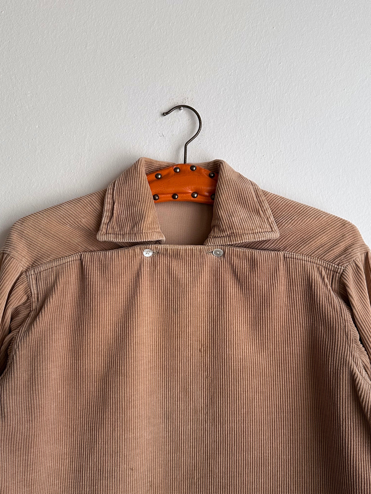 60's 60年代 Perter pan shirt ピーターパン シャツ ロカビリー 50's 50年代 カリフォルニア スタイル Toto Vintage clothing store Praha Prague Antique shop アンティークショップ プラハ 古着屋 古着 ユーロ古着 ヨーロッパ古着 古着卸