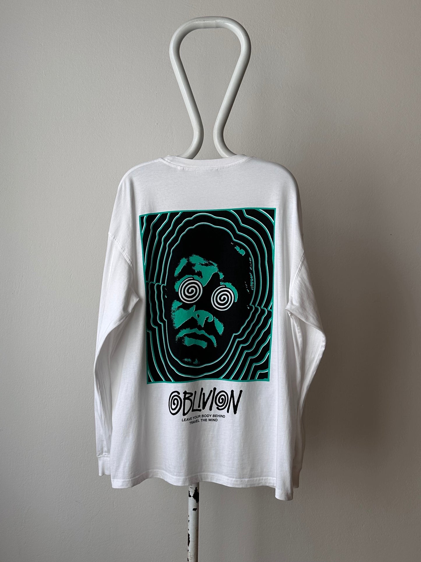 00s L/S Tee - XL