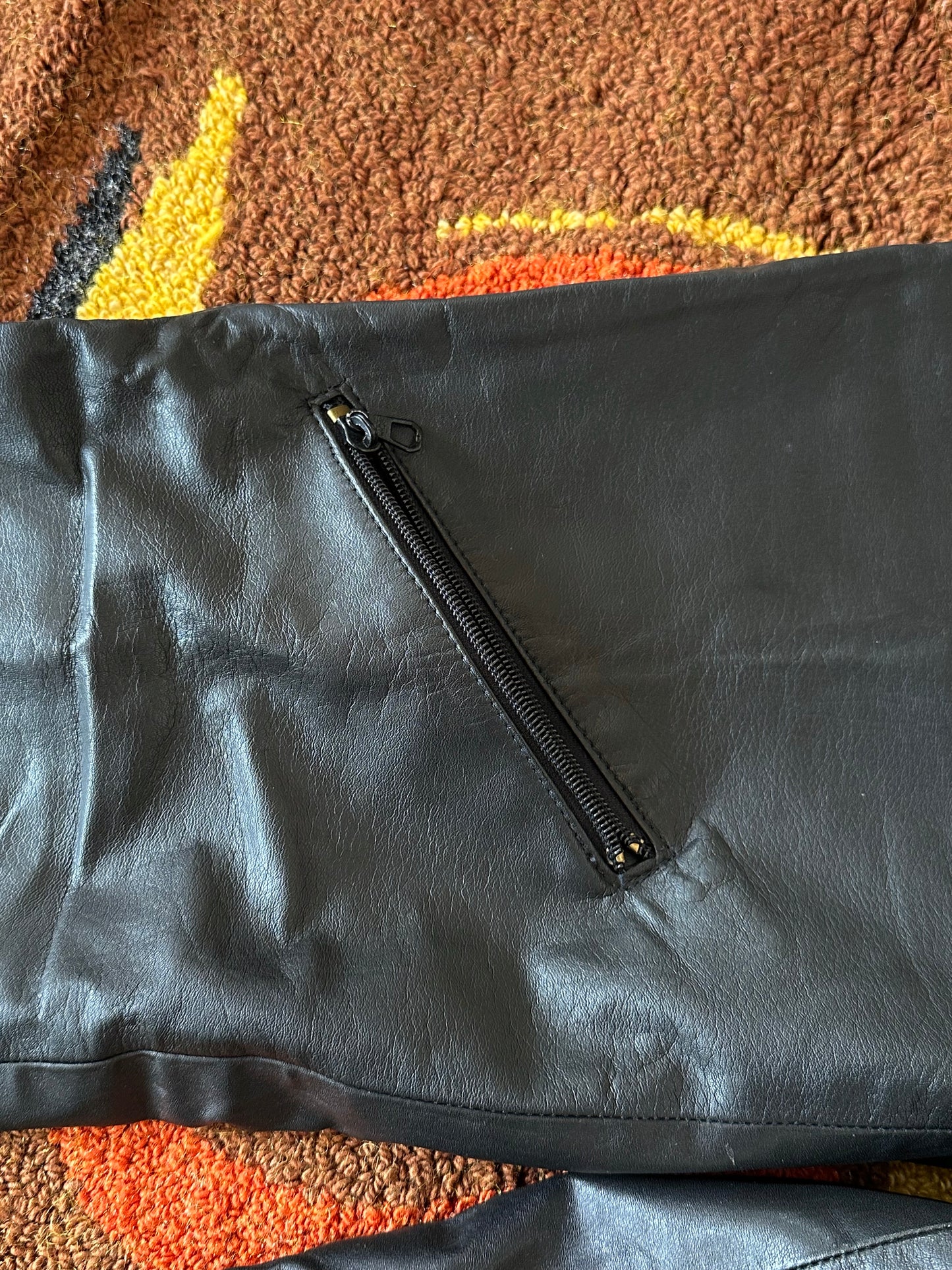 Black leather trousers - w32