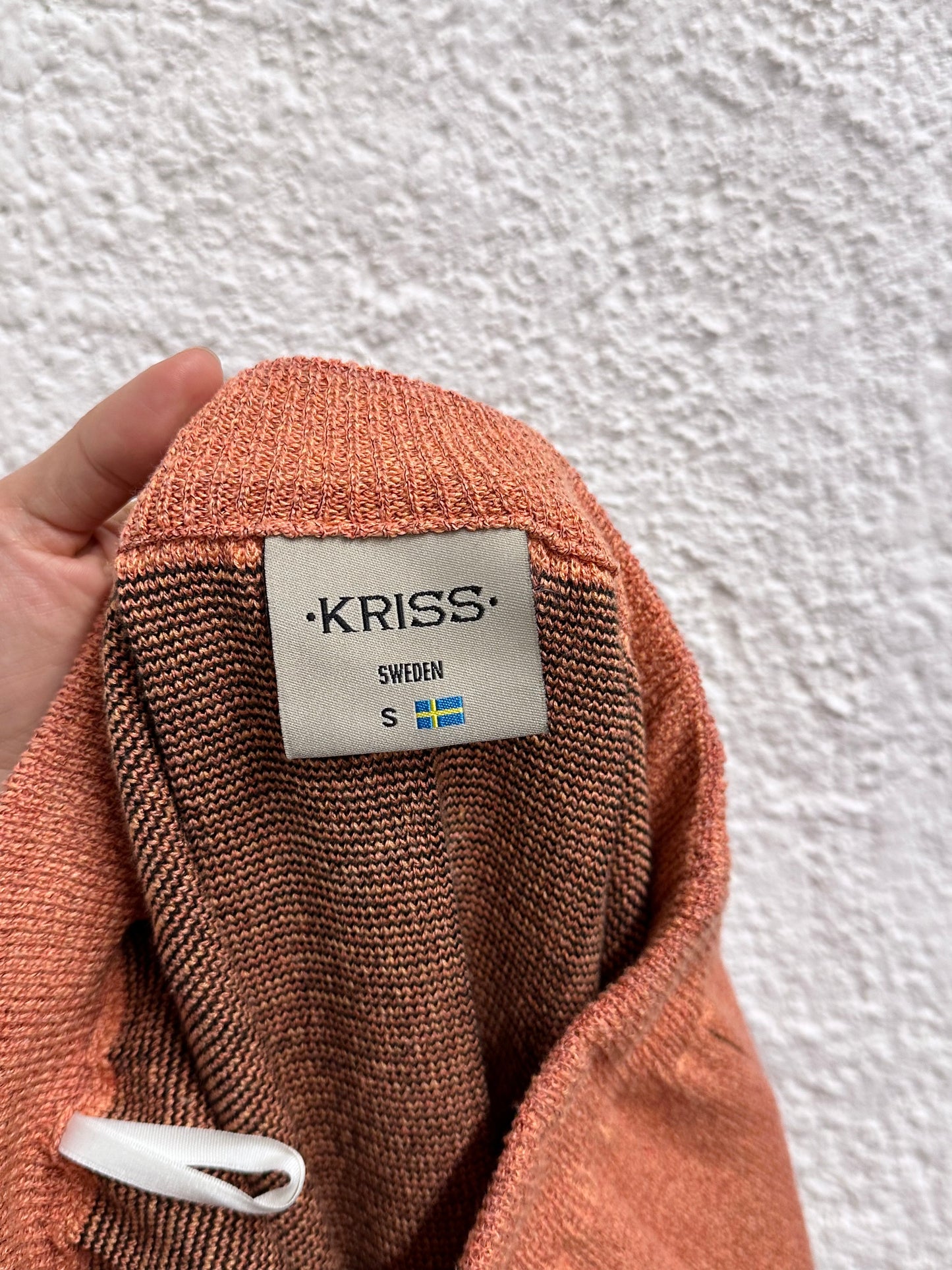 Swedish salmon pink knit skirt