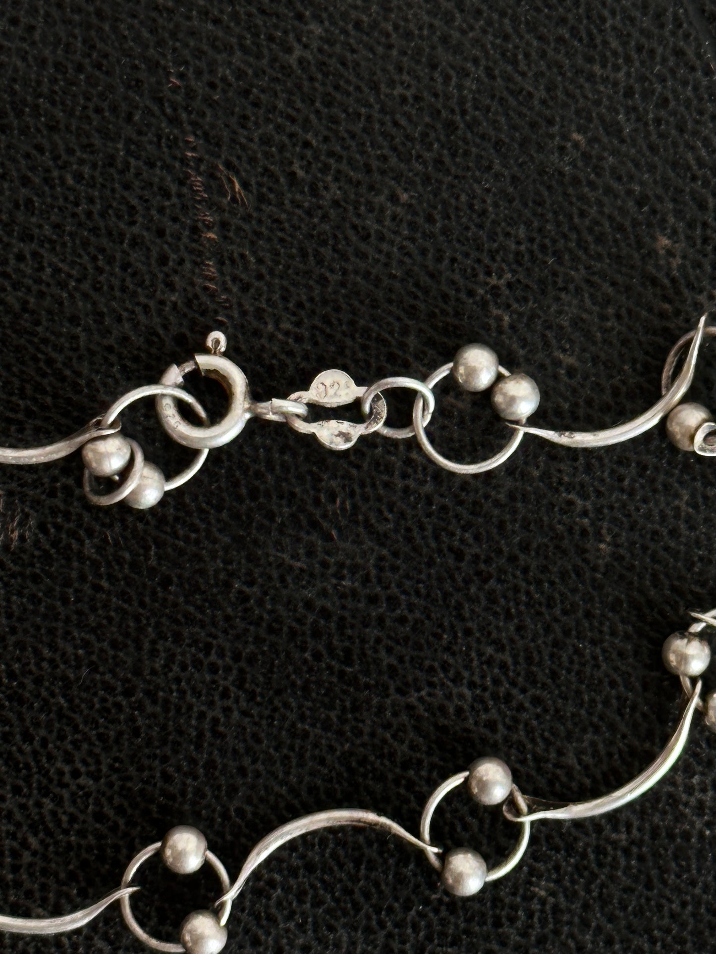 bean circle link bracelet