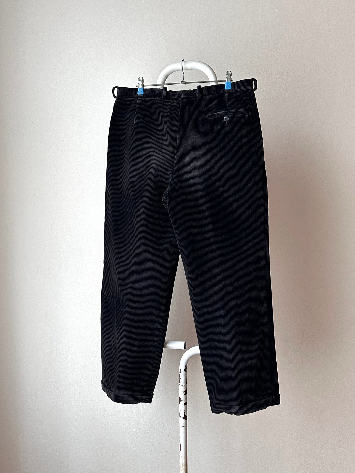 70s French black corduroy - w32