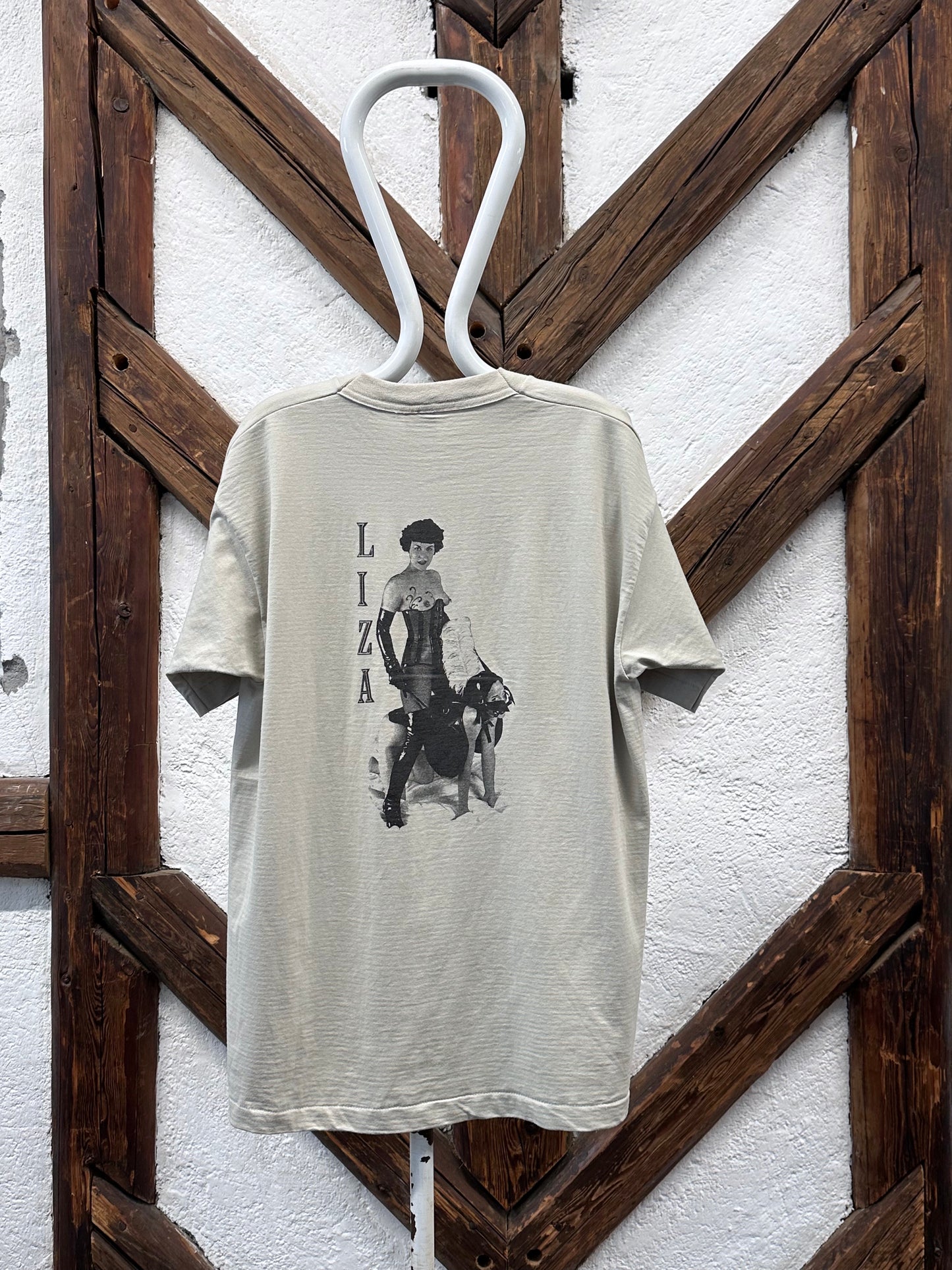 90's 90年代 NOFX Liza and Louise Band T-shirt Tシャツ Tee バンT 1990年代 ヴィンテージ Toto Praha Vintage clothing store Antique shop Prague 古着屋 アンティークショップ プラハ ユーロ古着 ヨーロッパ古着 古着卸