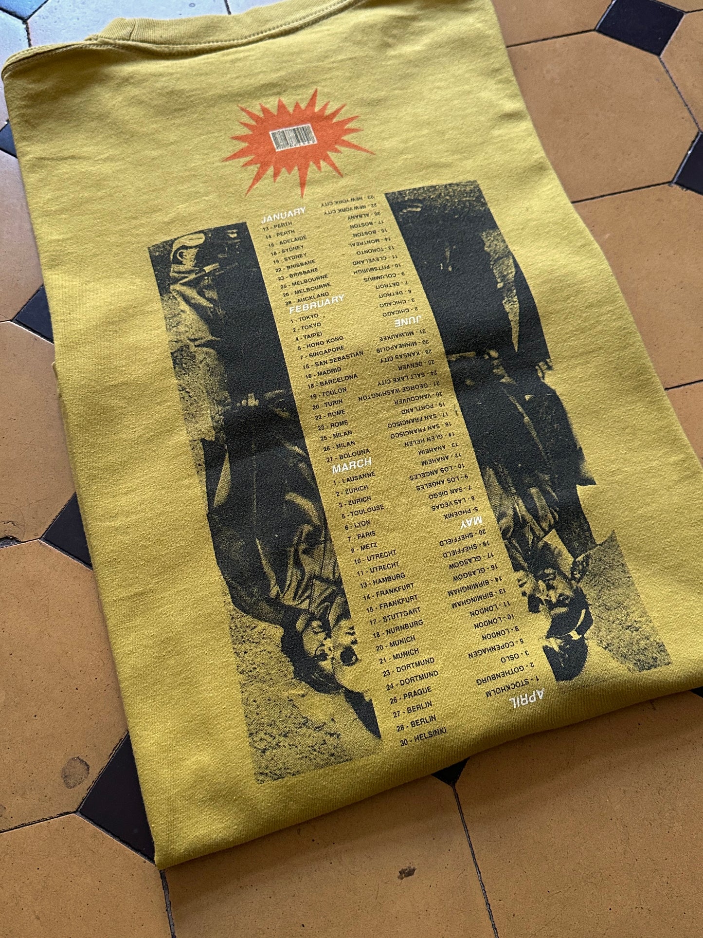 90's 1995's R.E.M. REM Monster Tour T-shirt Band T-shirt 90年代 Toto Prague Praha プラハ 古着屋 古着 ユーロ古着 バンドTシャツ バンT ヨーロッパ古着 Vintage ヴィンテージ Tシャツ Vintage store Vintage clothing