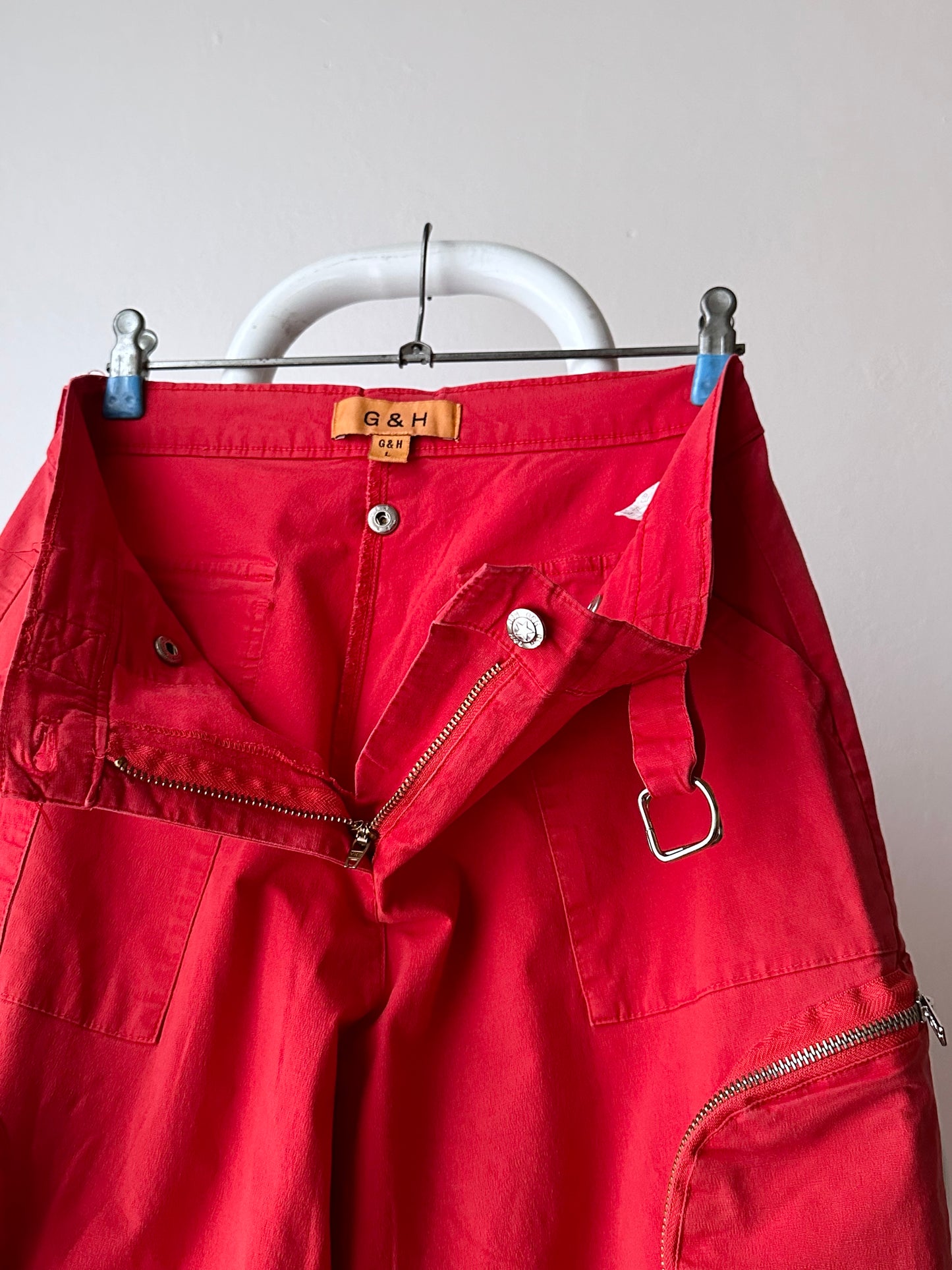 90s hot red