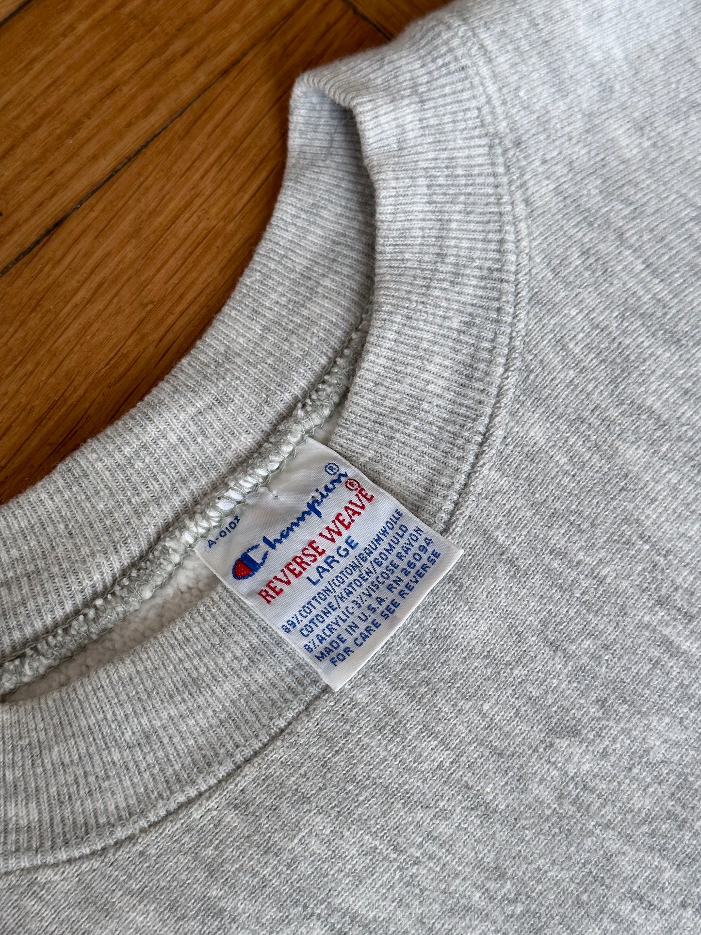90's Champion Reverse Weave 90年代 Vintage ヴィンテージ チャンピオン スウェット リバースウィーブ Made in Usa アメリカ製 Toto 古着屋 プラハ 古着 Praha Prague Vintage store ユーロ古着 ヨーロッパ古着 古着卸