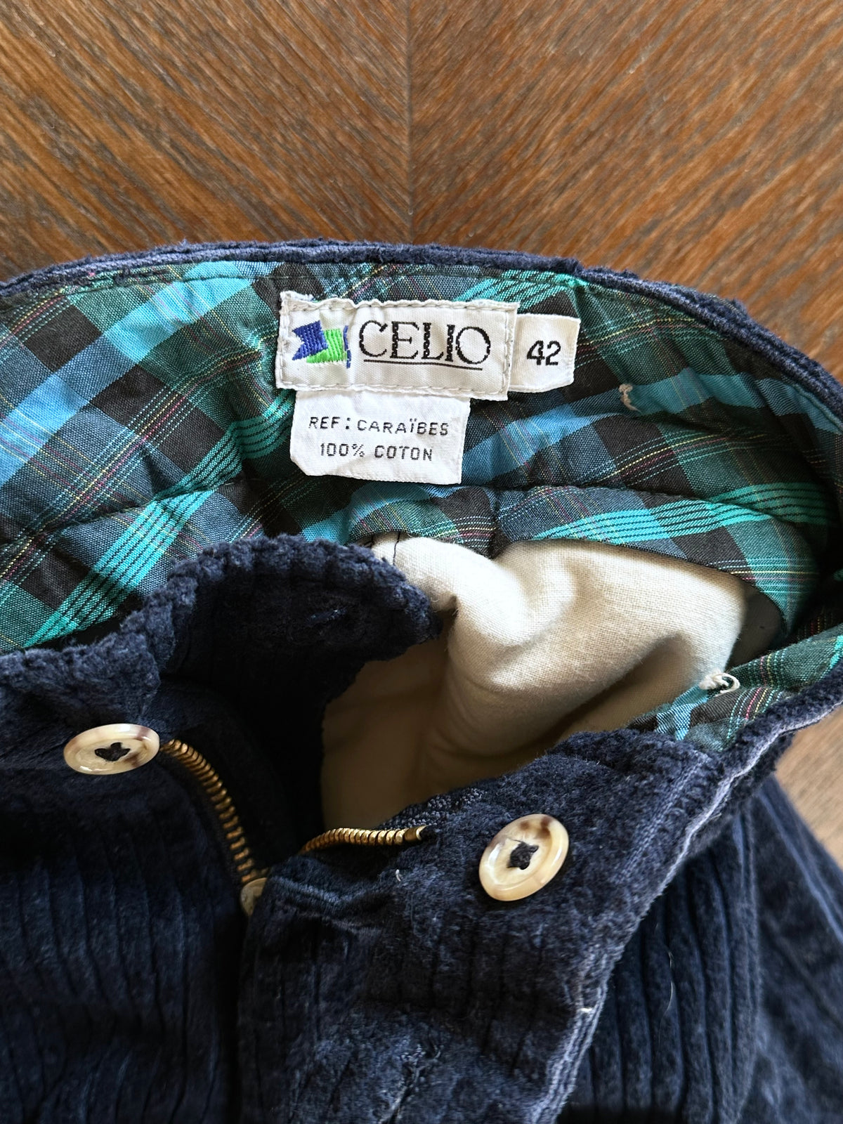 90s navy corduroy trouser W33-34