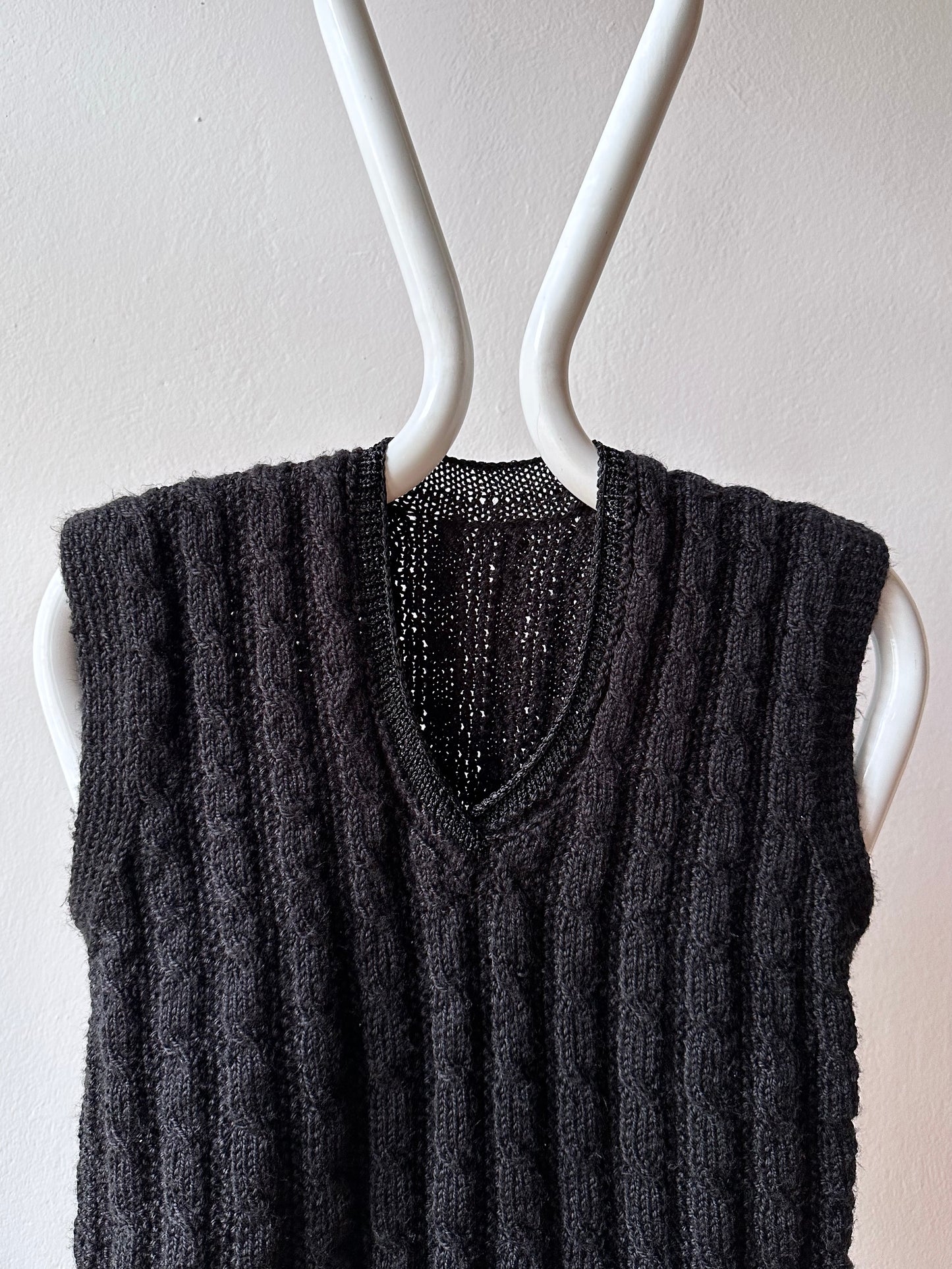 black knit tank