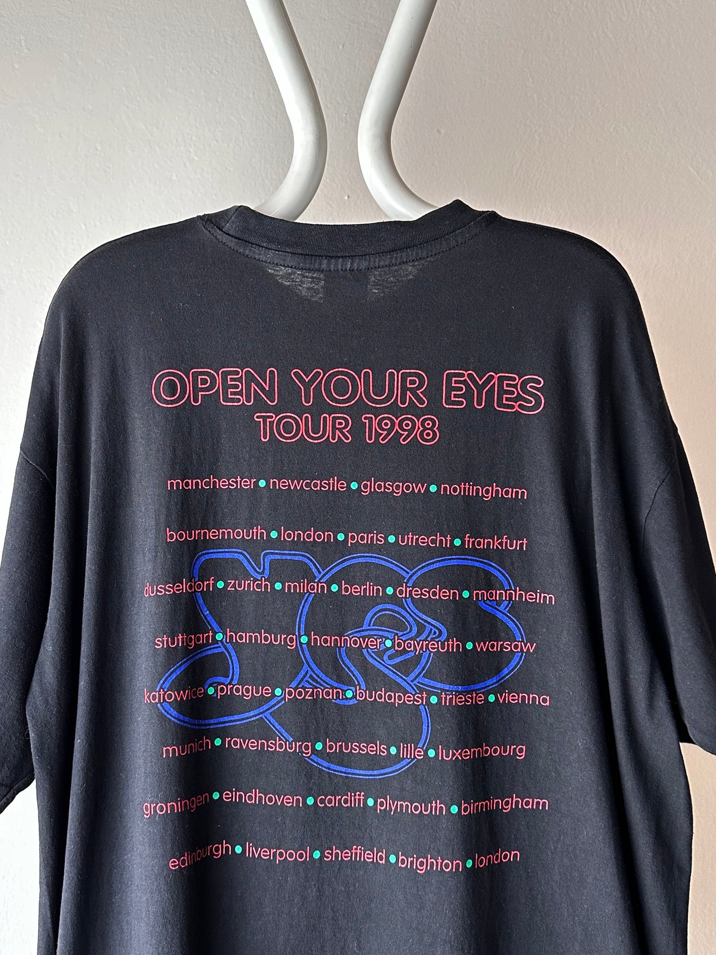 90's YES Open your eyes tour T-shirt 1998 98's Vintage Band T-shirt 90年代 バンド Tシャツ バンT プラハ 古着屋 ユーロ古着 ヨーロッパ古着 Praha Prague Vintage store