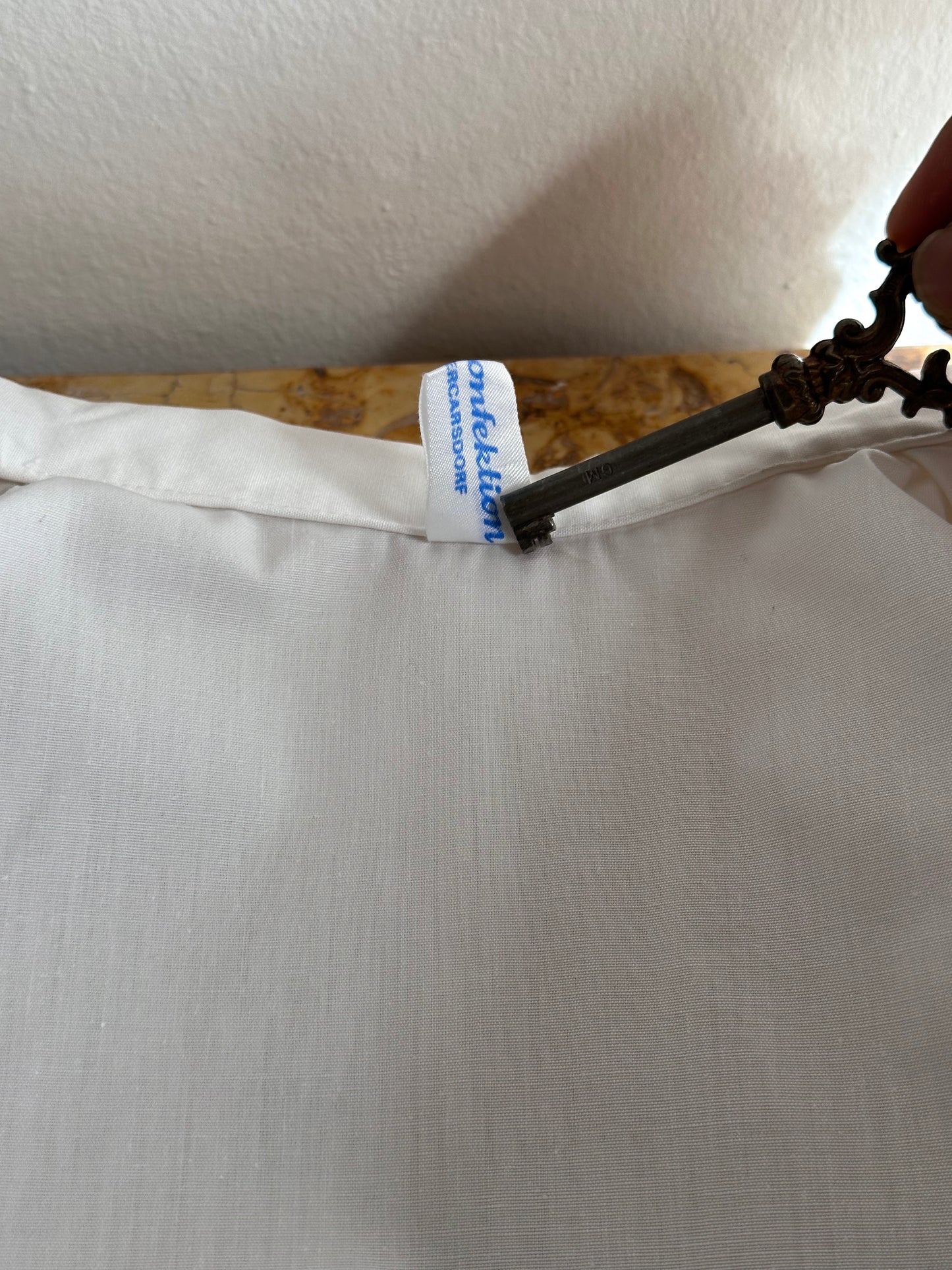 Vintage White, East-Germany