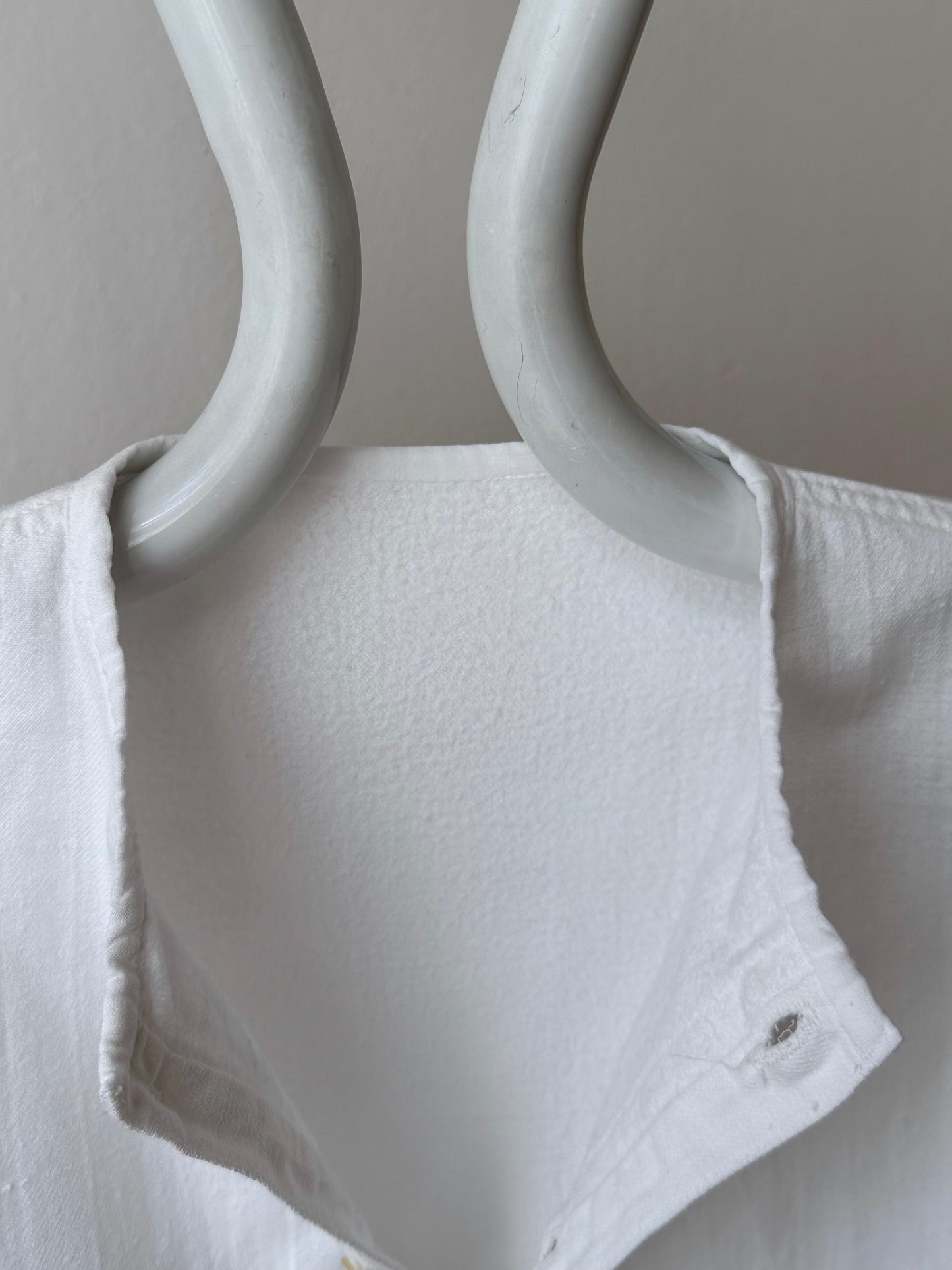 70's 80's Soviet Army Russian military ロシア軍 ソビエト Sleeping Shirt Pijama Pajama White Toto 古着屋 プラハ Vintage store Vintage clothing Praha Prague Dead Stock デッドストック ユーロミリタリー 古着 ヨーロッパ古着 白シャツ ユーロ古着 古着卸