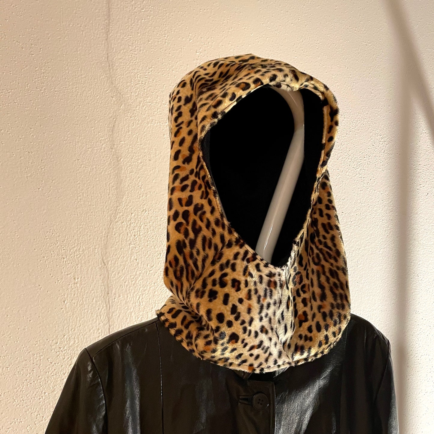 Heavy warm leopard mask