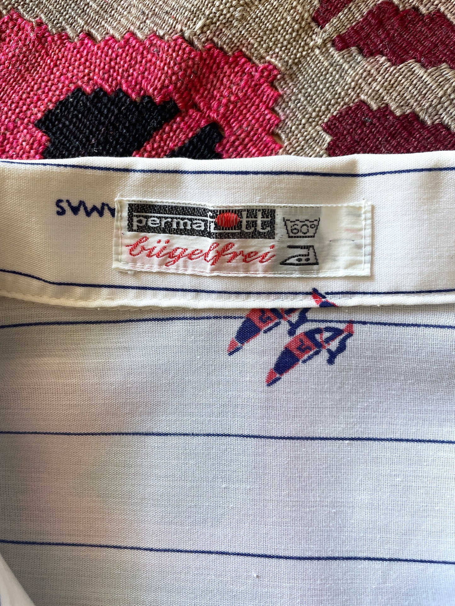 Vintage open collar shirt / France