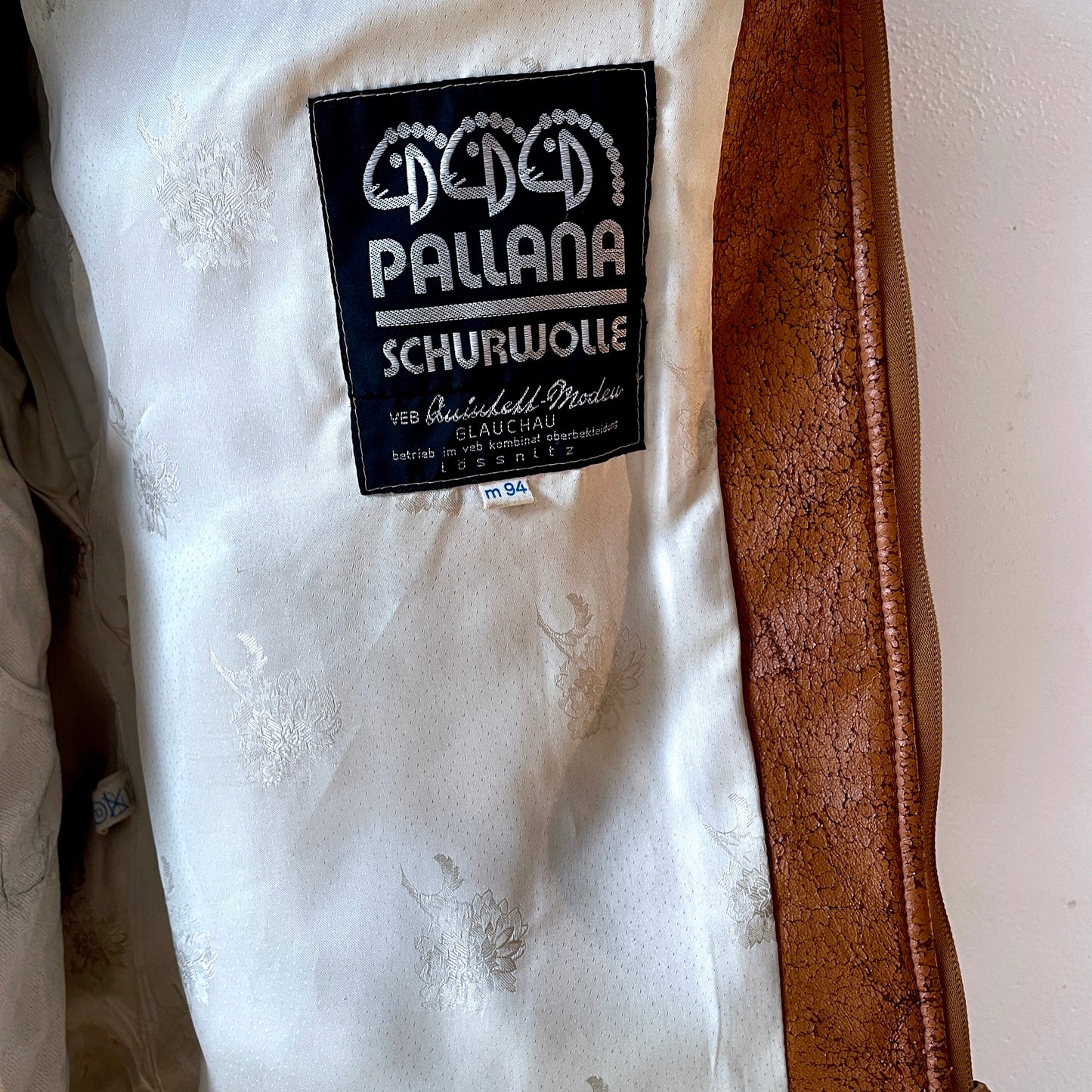 Deep pile wool , East Germany