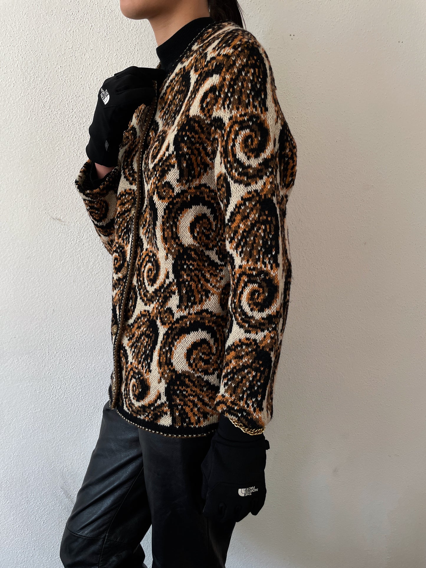 60-70's wool knitted cardigan