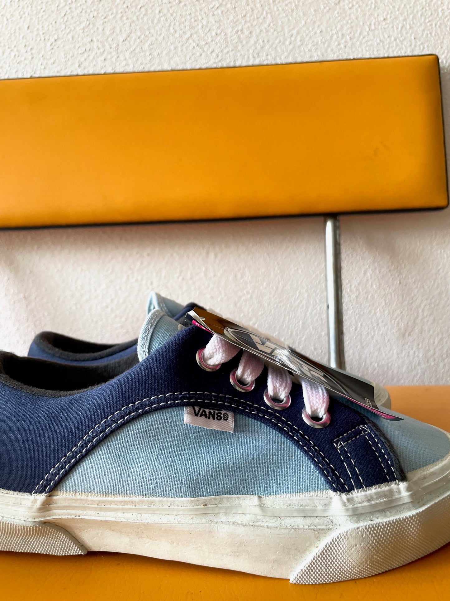 90s dead stock vans lampin / sz 6h