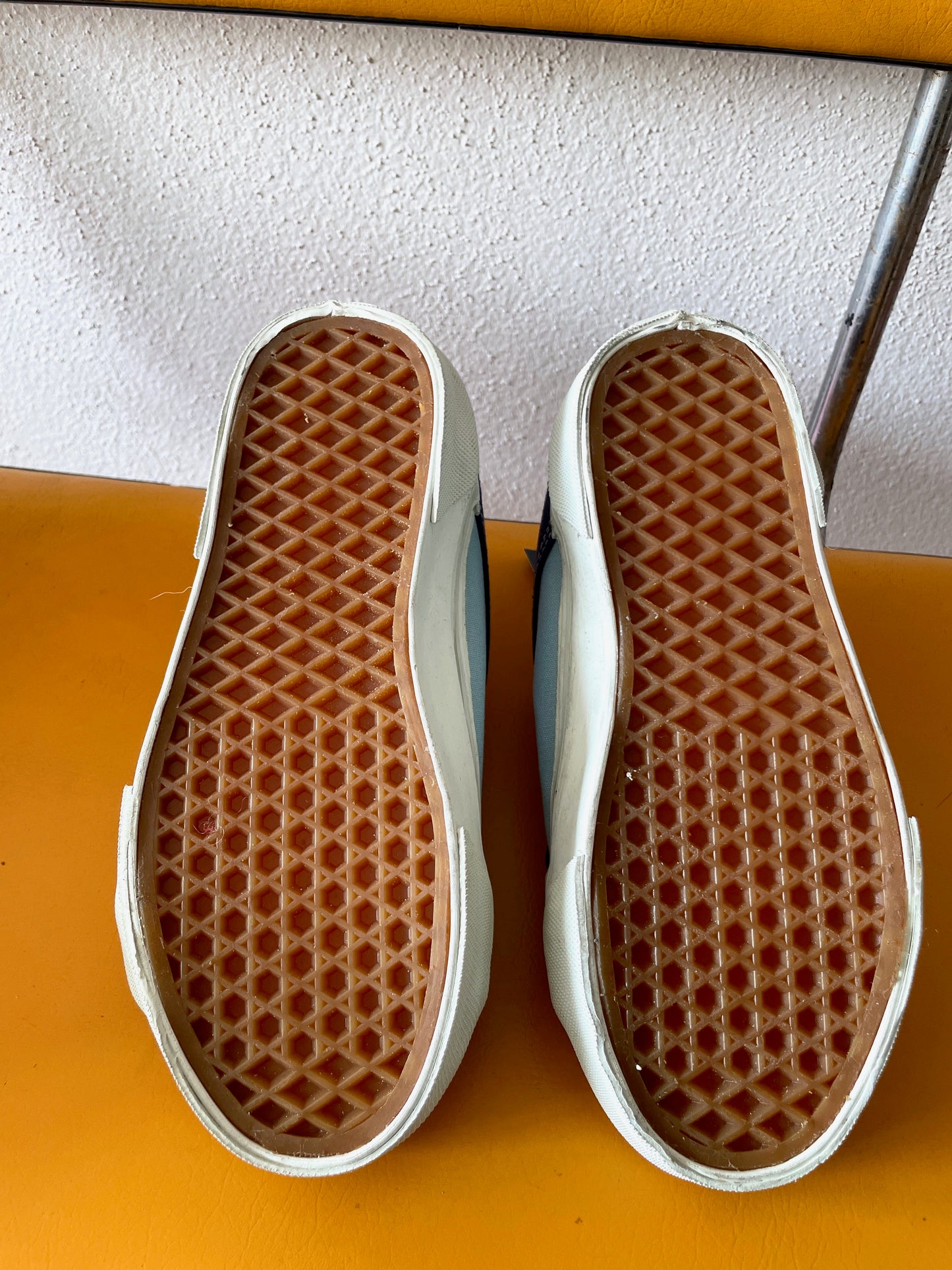 90s dead stock vans lampin / sz 6h