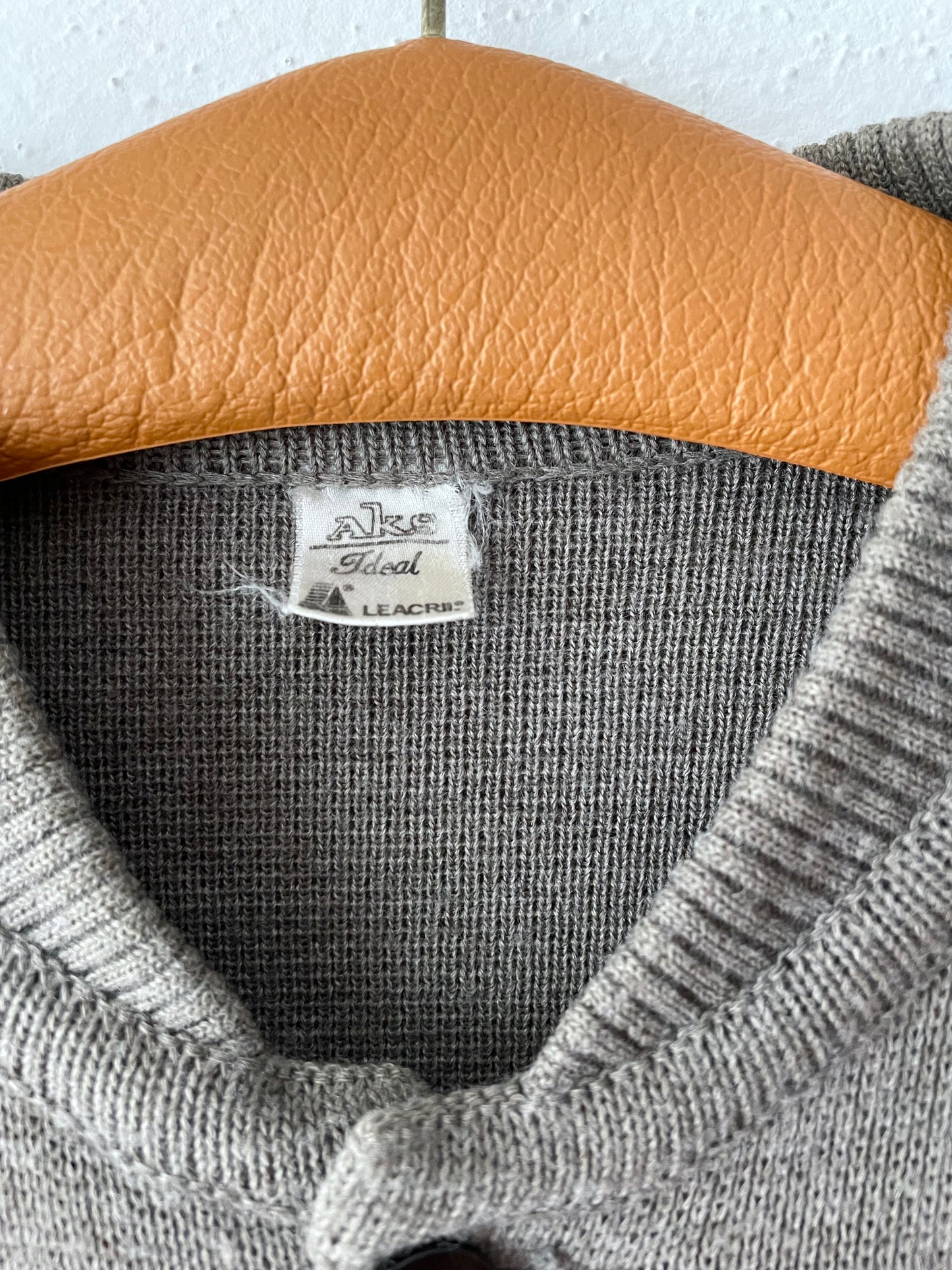 vintage button up knit jacket