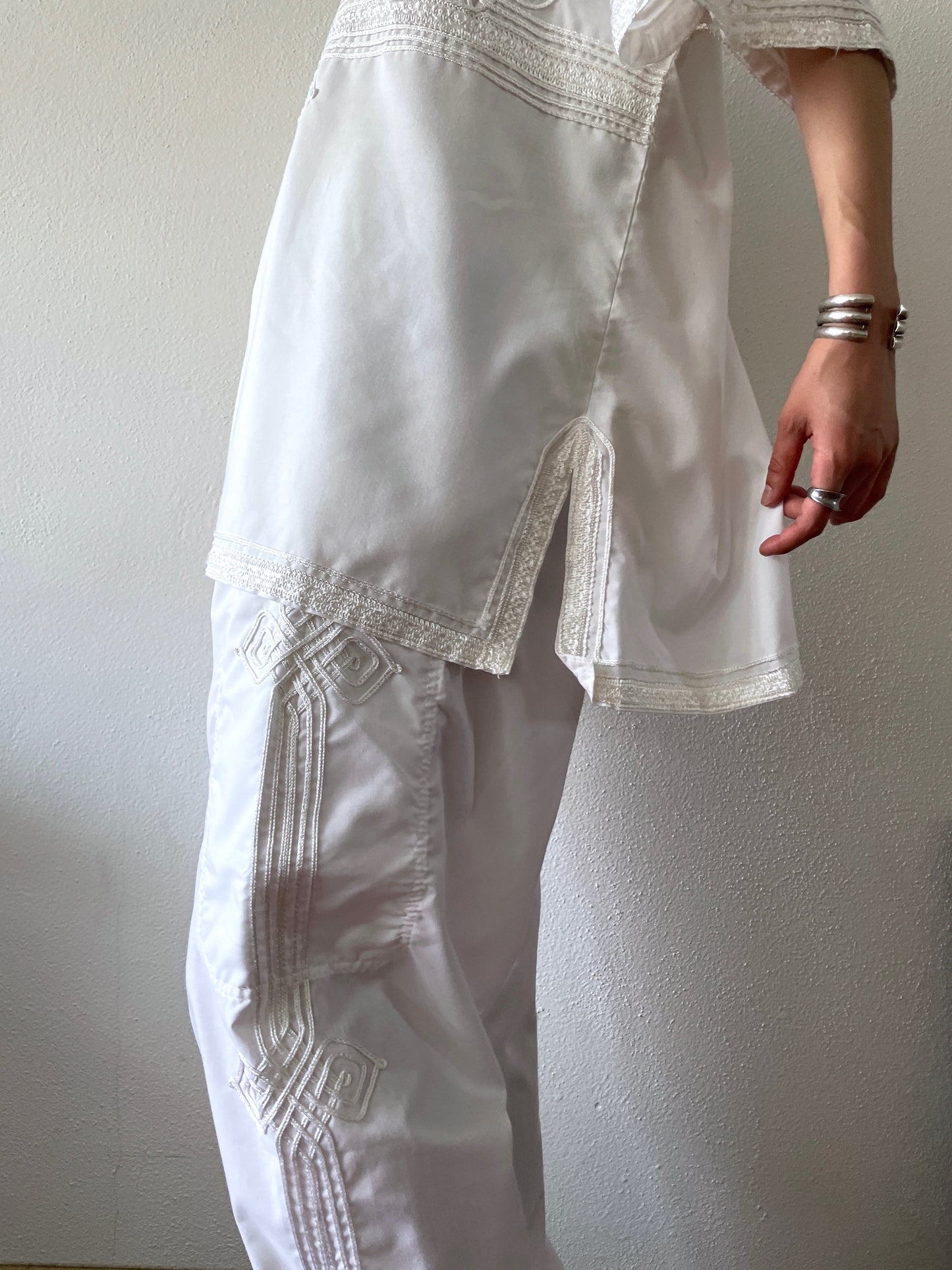 white kaftan 2 piece