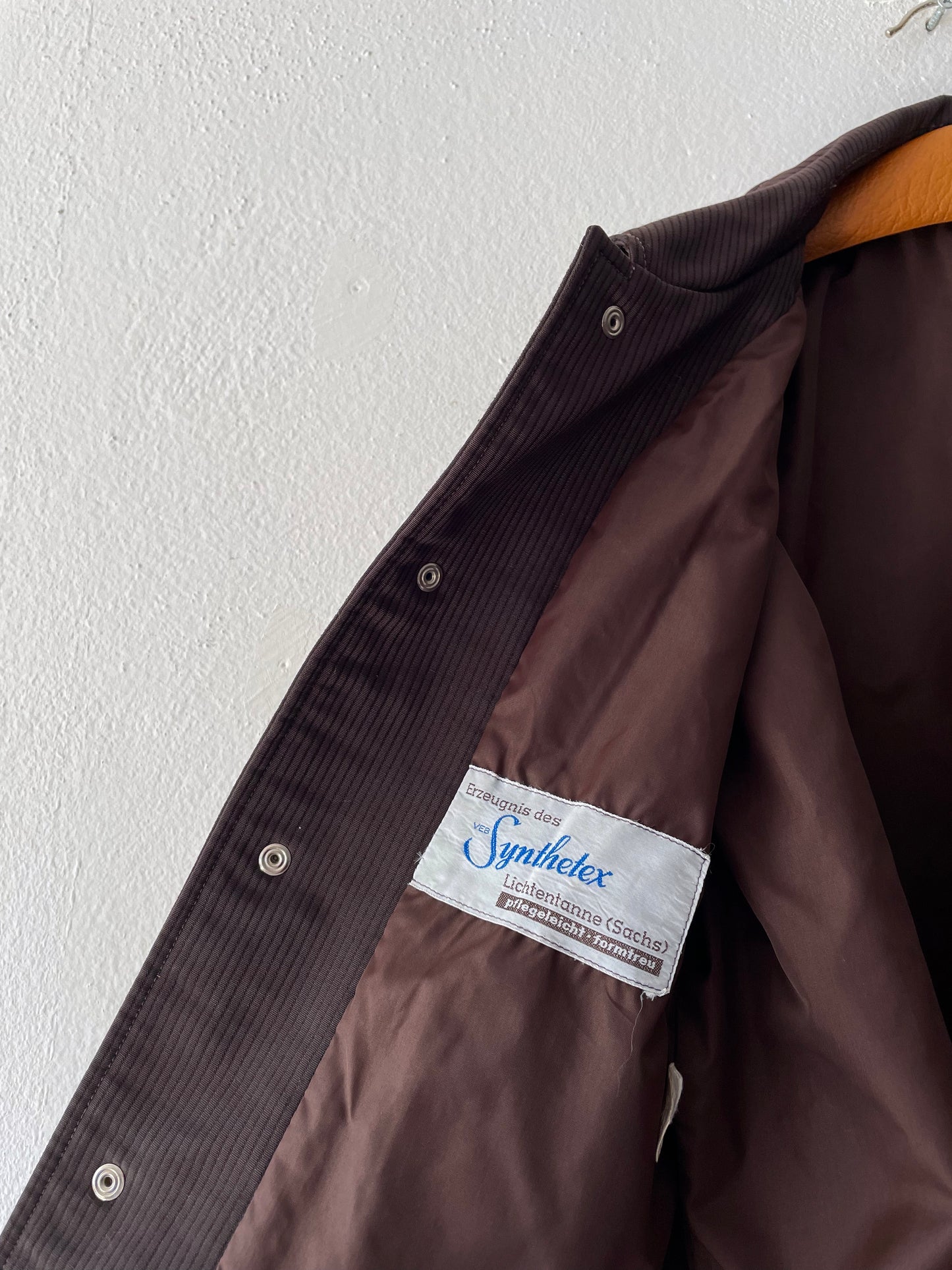 70's beautiful brown poly tracker