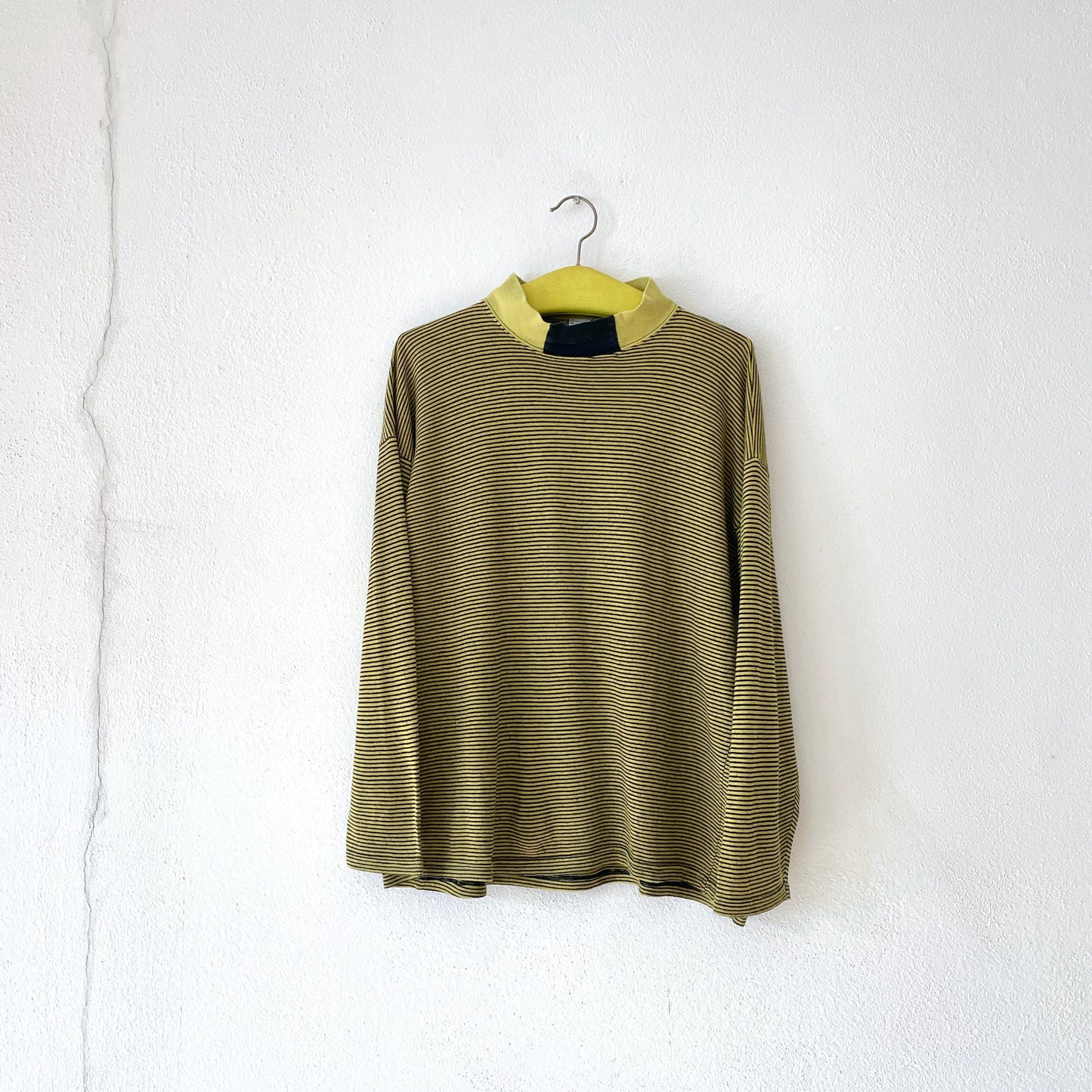 90s Mustard × Black