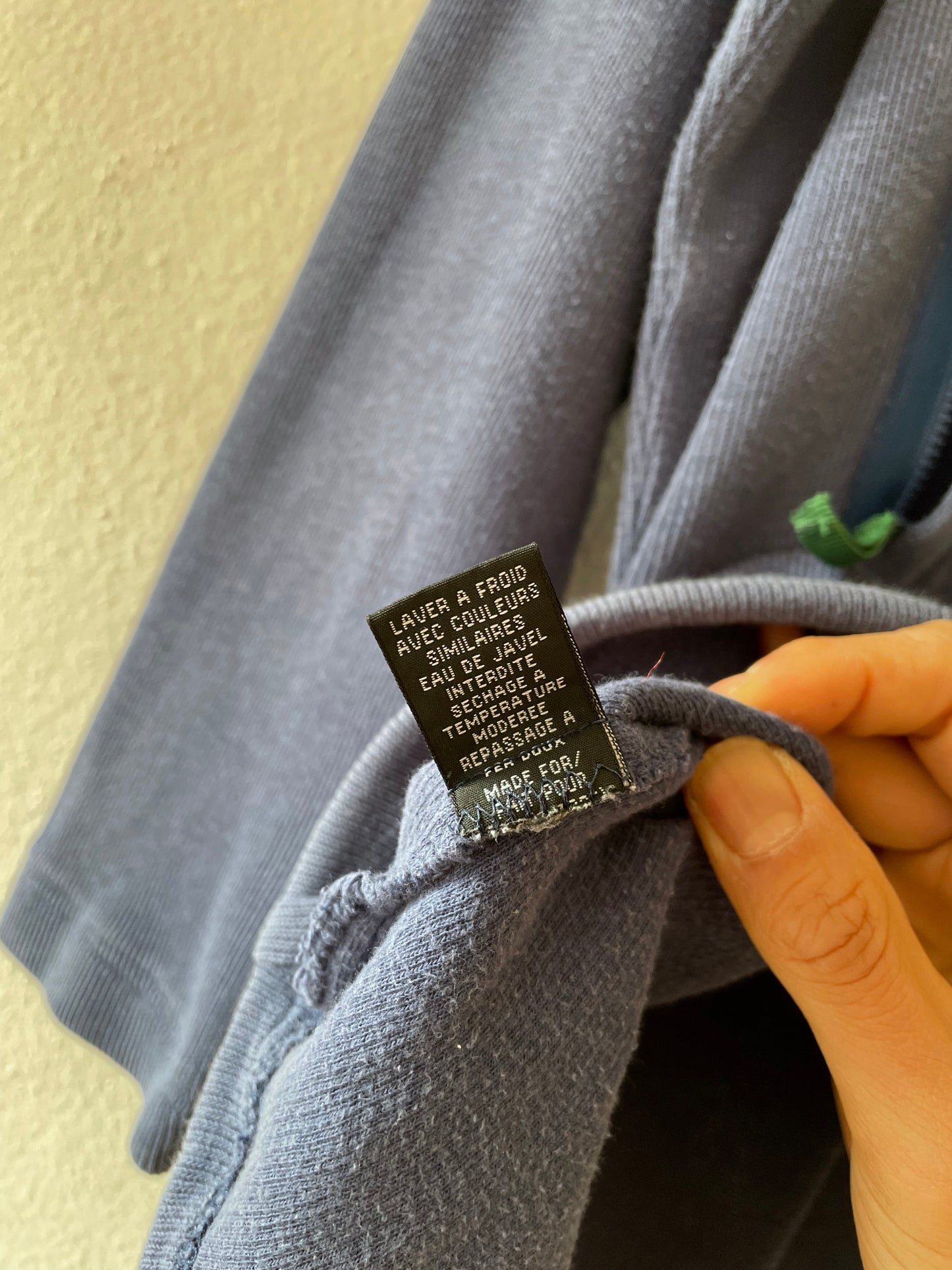 90s Cotton pullover.