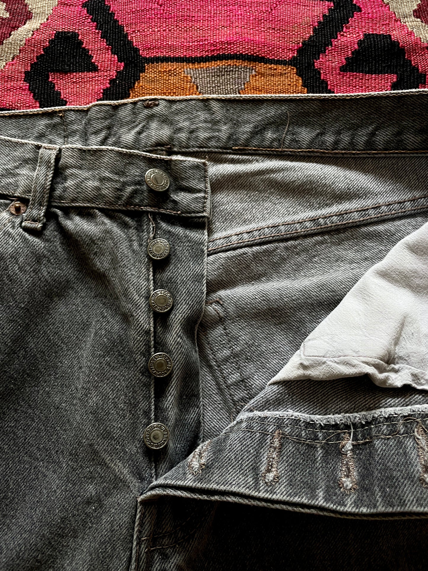 90s faded black Levis 501