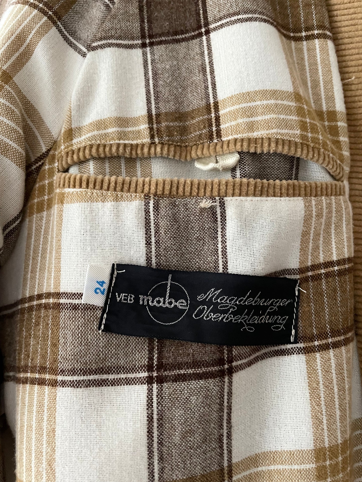 dead stock 70's-80's VEB white deep pile