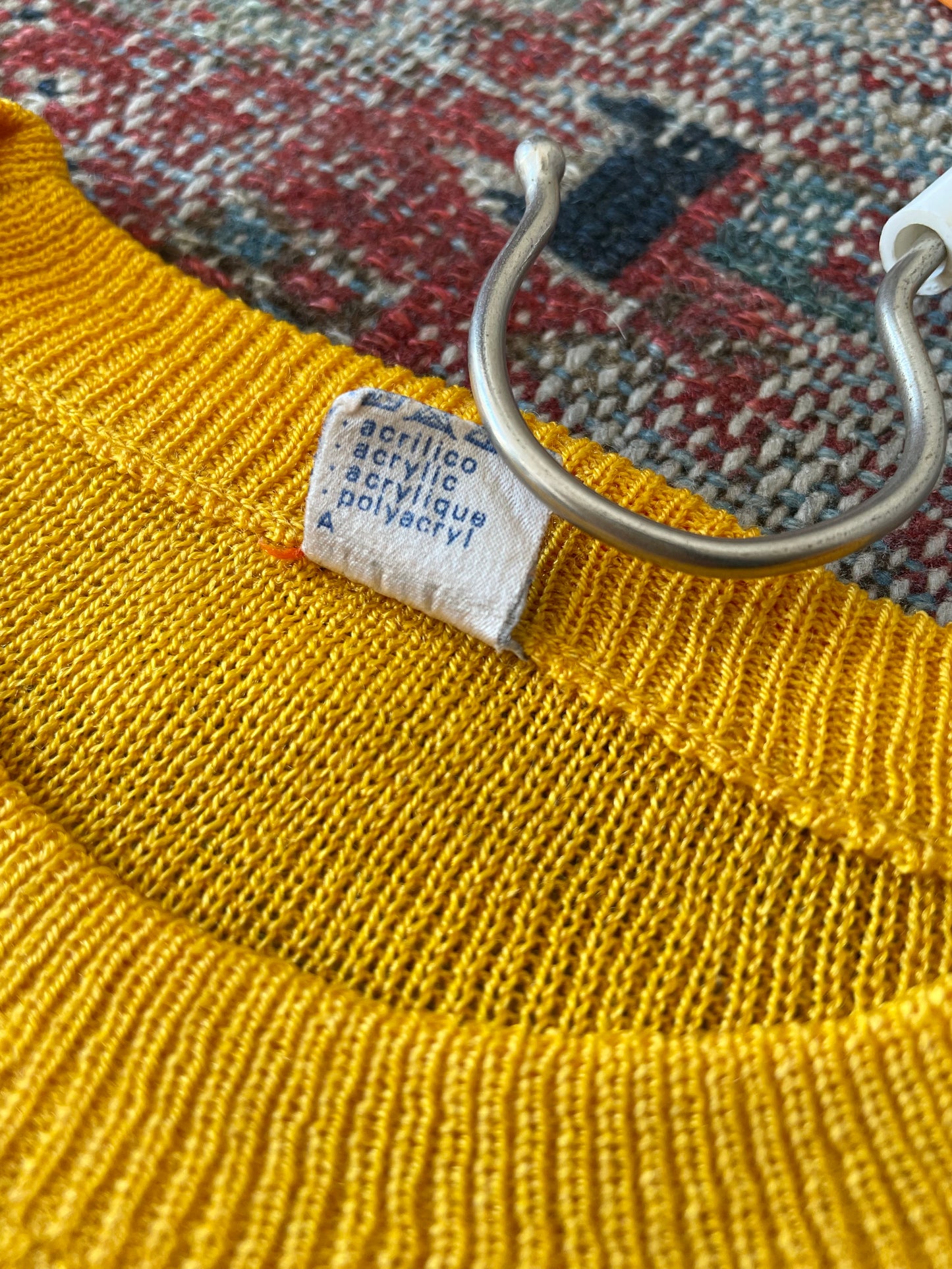 80's vitamin yellow acryl