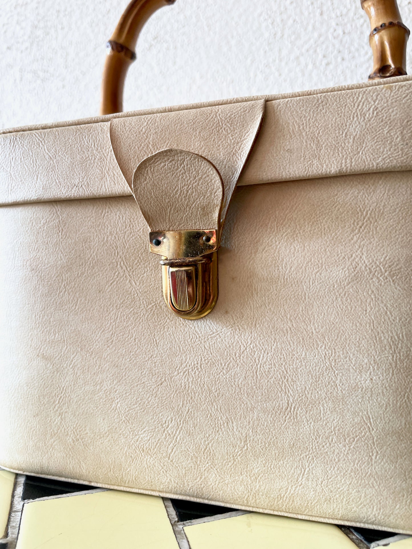 vintage cosmetic bag