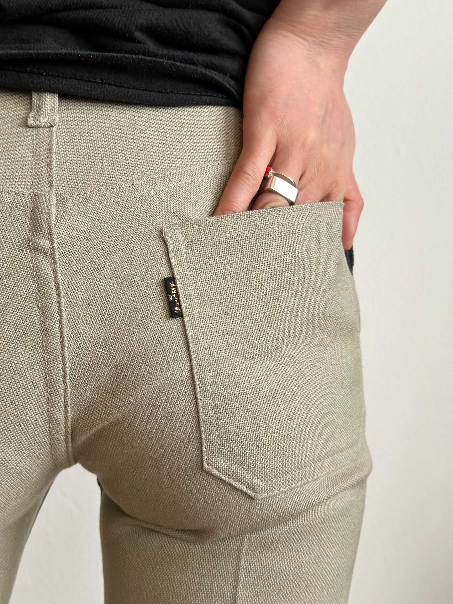 Levi's sta-prest W26