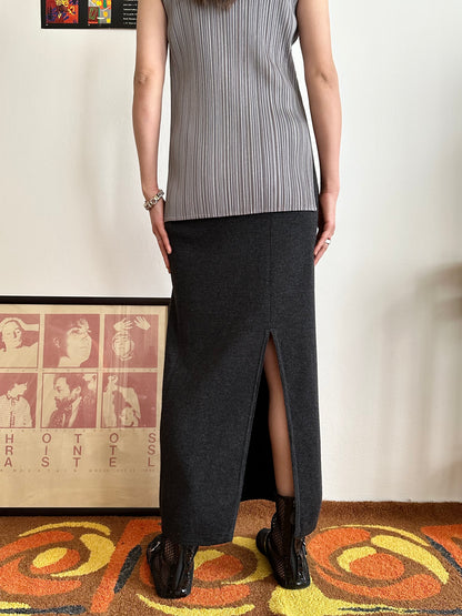 charcoal knit skirt