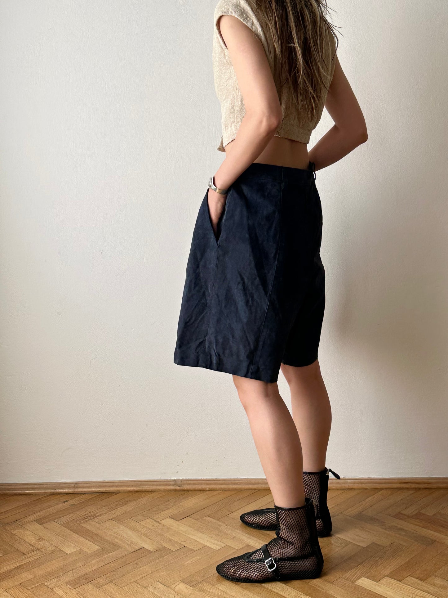 Navy suede shorts W29-30