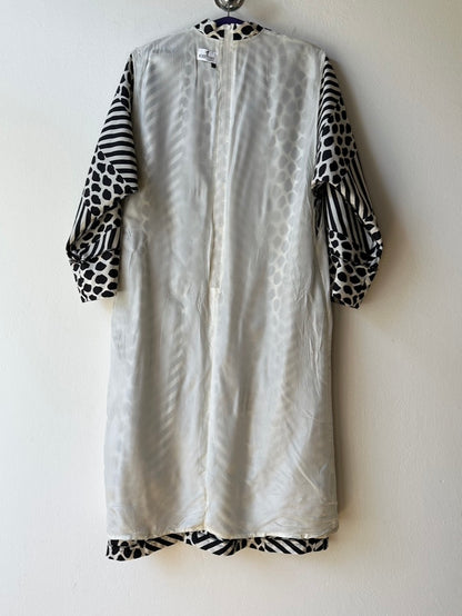 German madame animal dress
