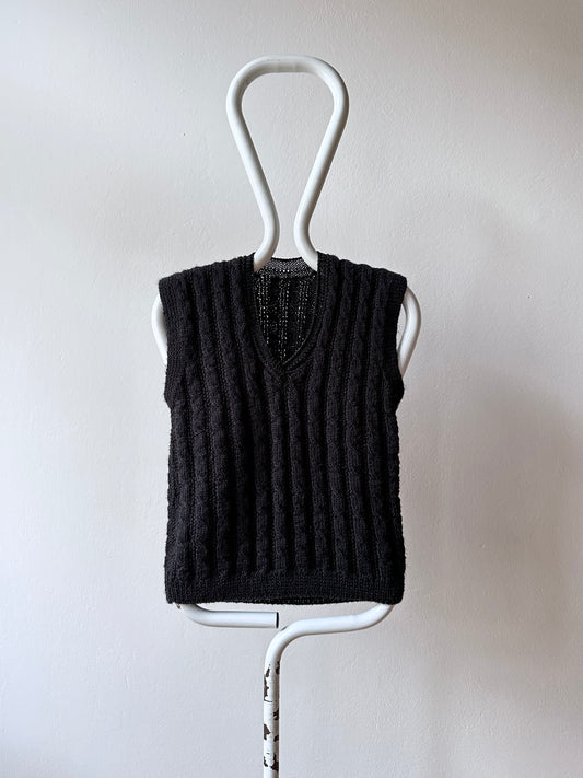 black knit tank