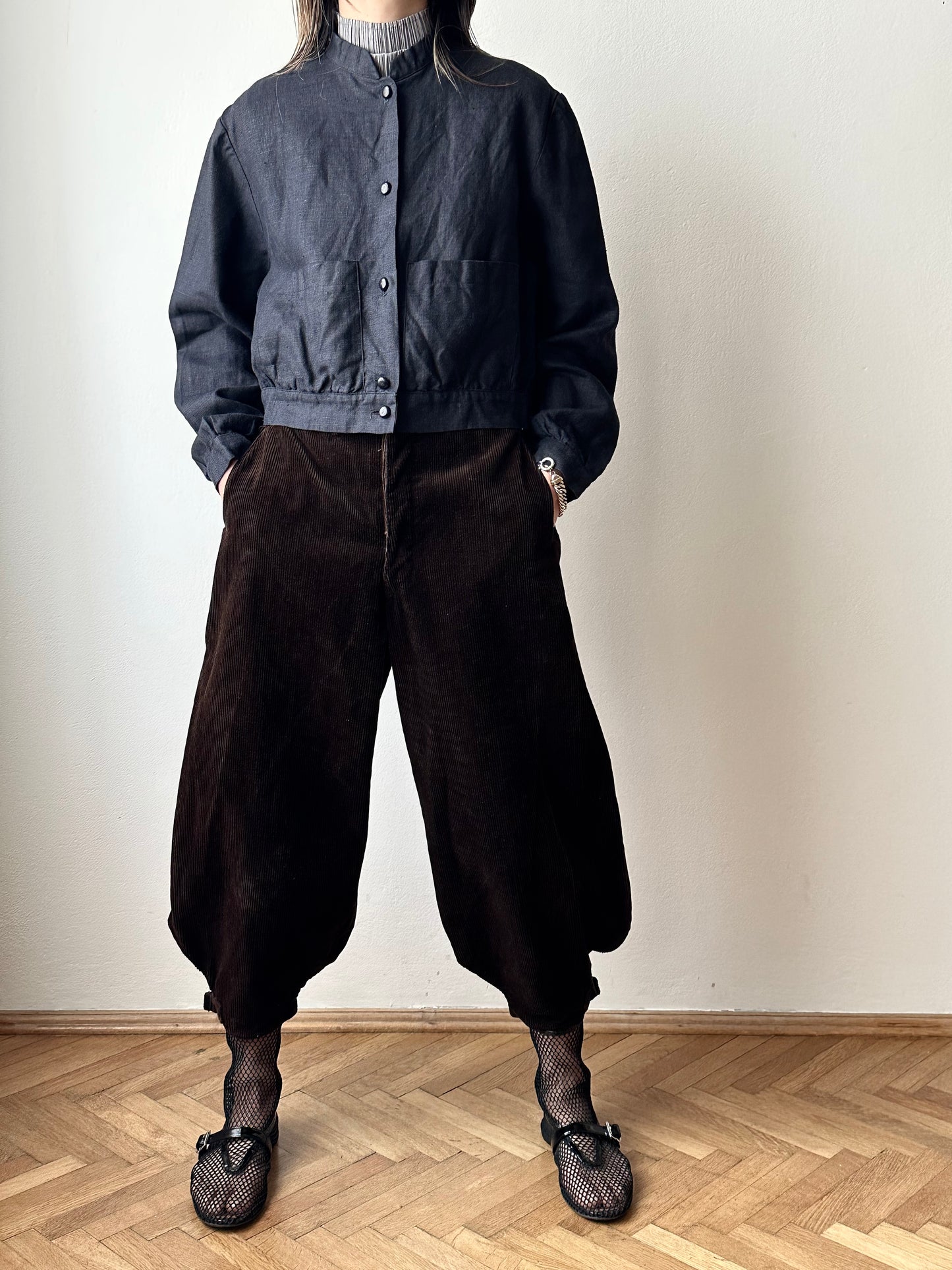 Superb black linen cropped shirt