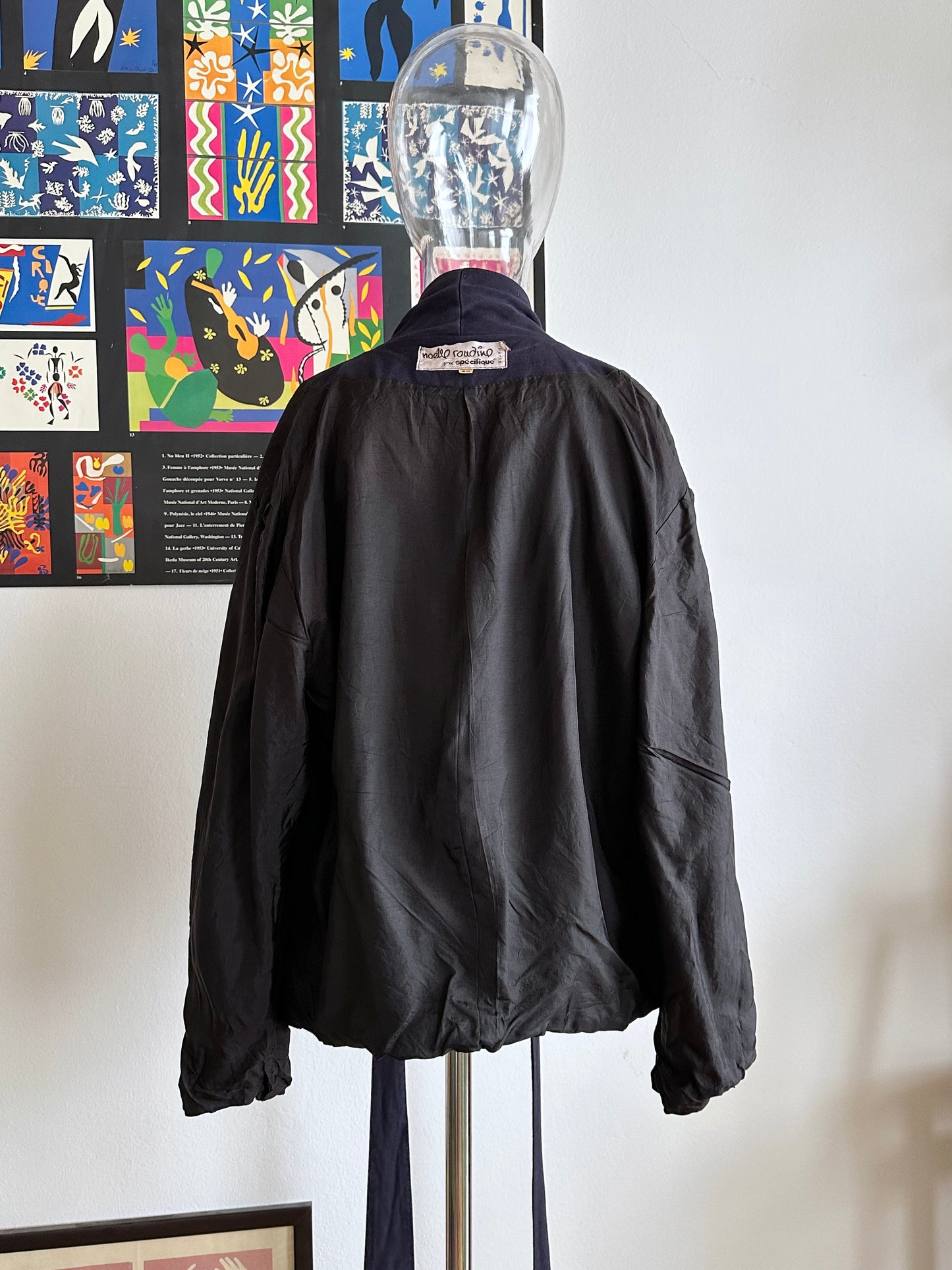 Noelle Roudine Paris cache-coeur navy jacket