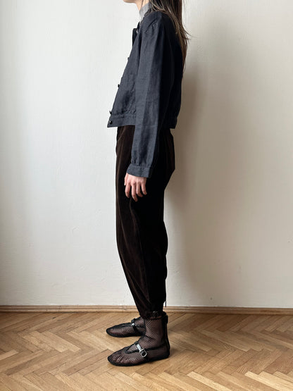 Superb black linen cropped shirt
