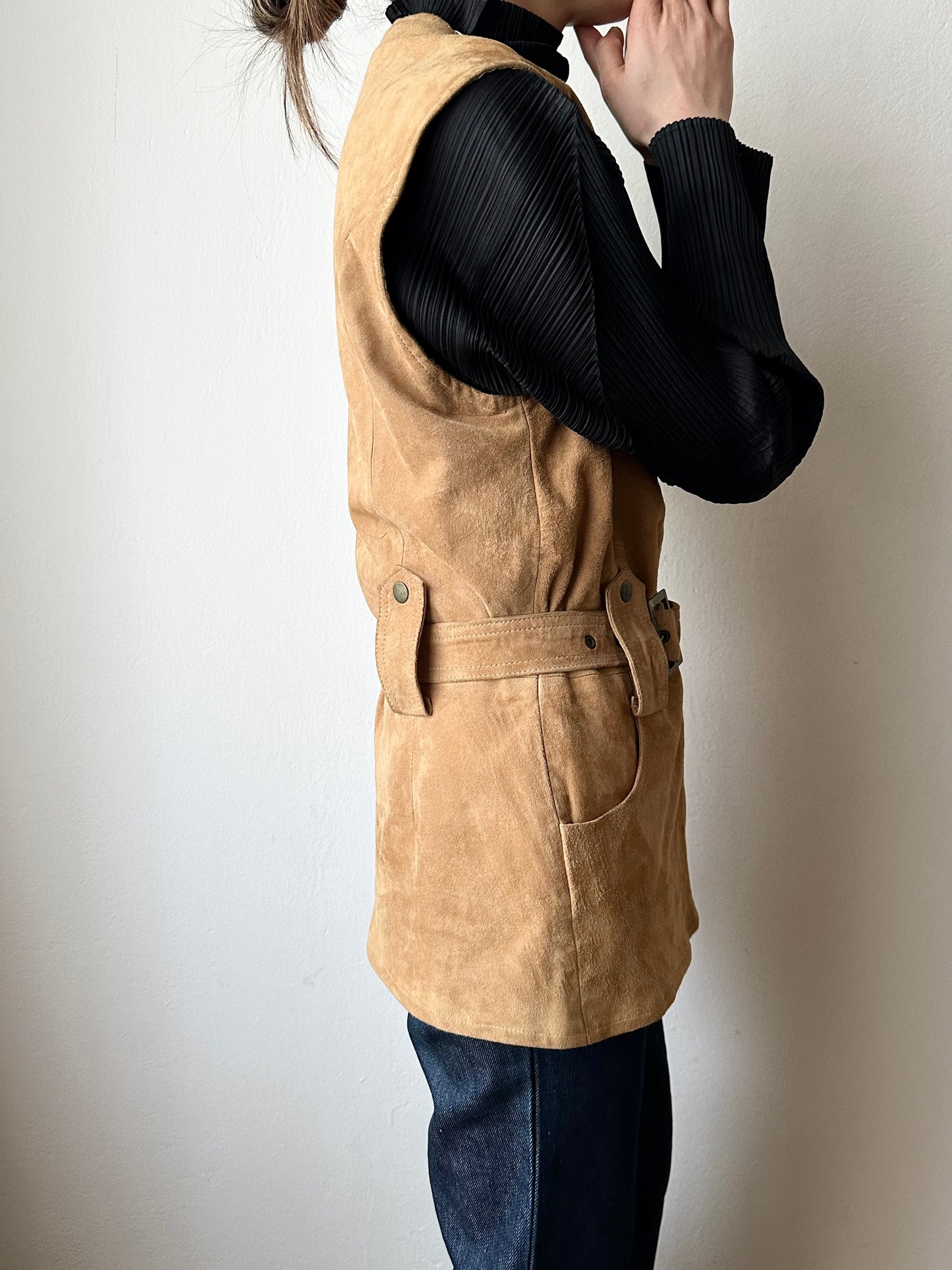 Nubuck leather belted vest