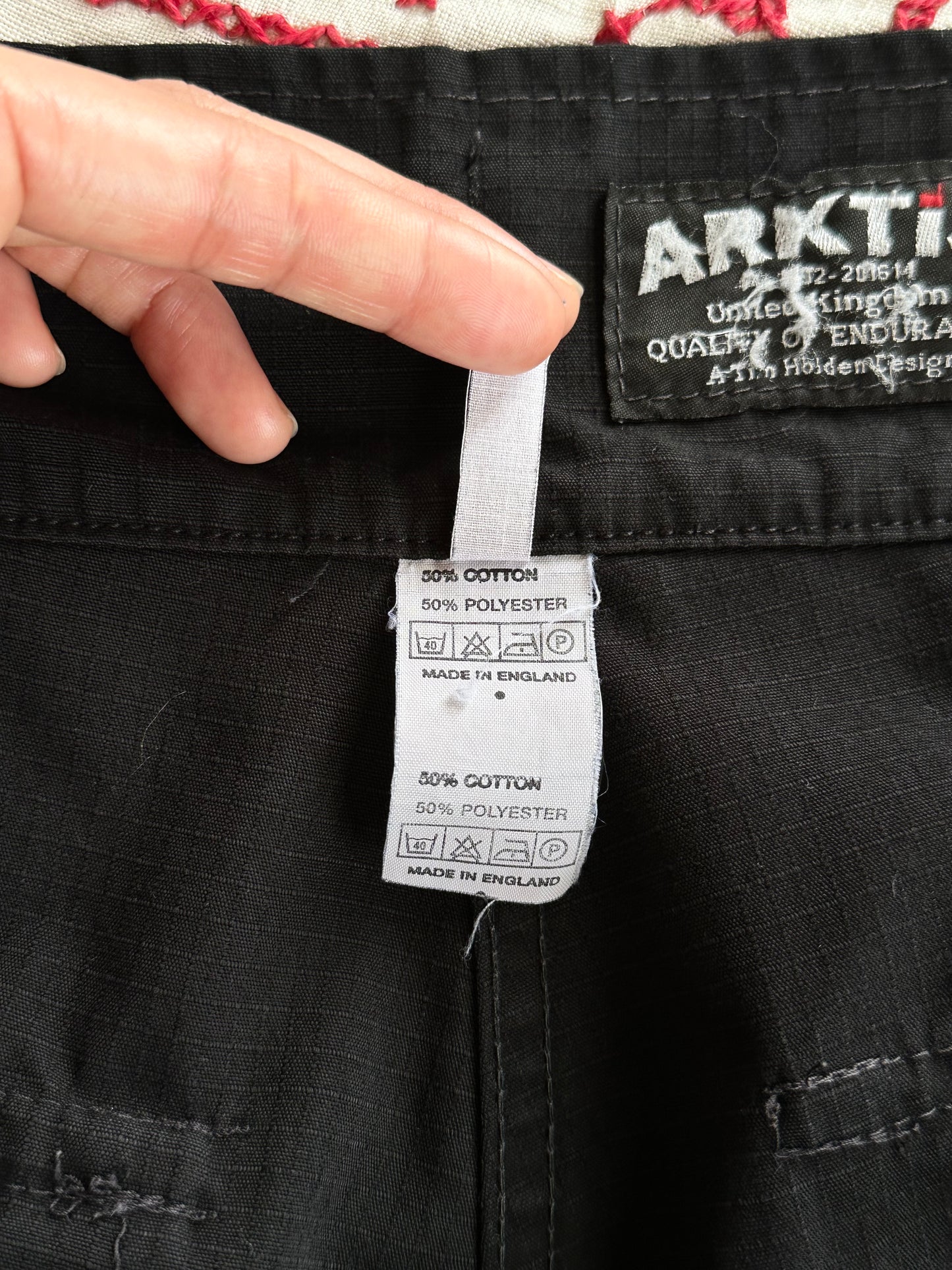 90s England Arktis combat trouser W29-39