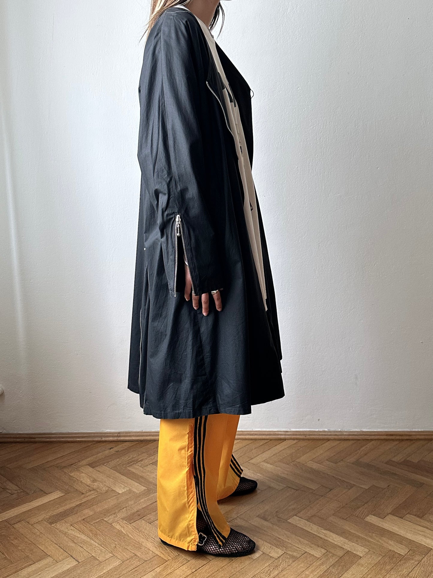 German black zip coat