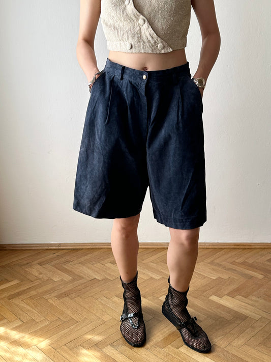 Navy suede shorts W29-30
