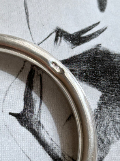 sterling silver complete round bangle