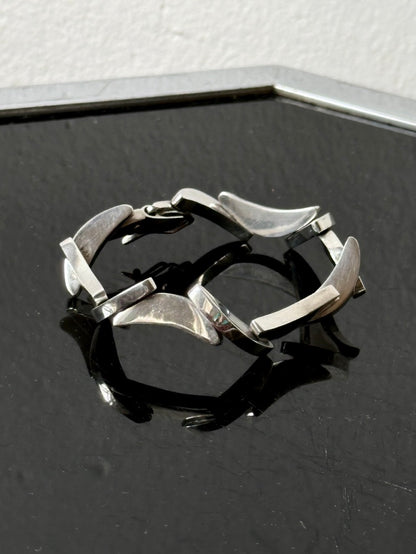 Polish special constructive bracelet